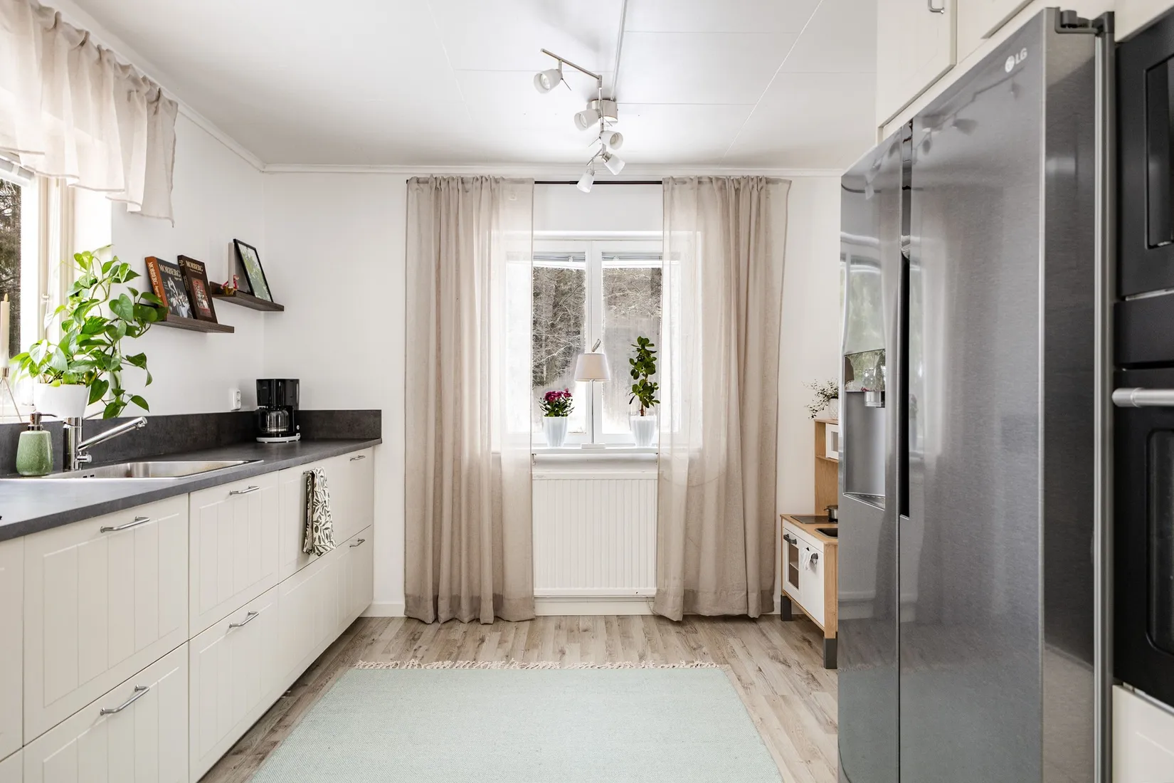 Villa, Släta 35, Himmeta, Köping