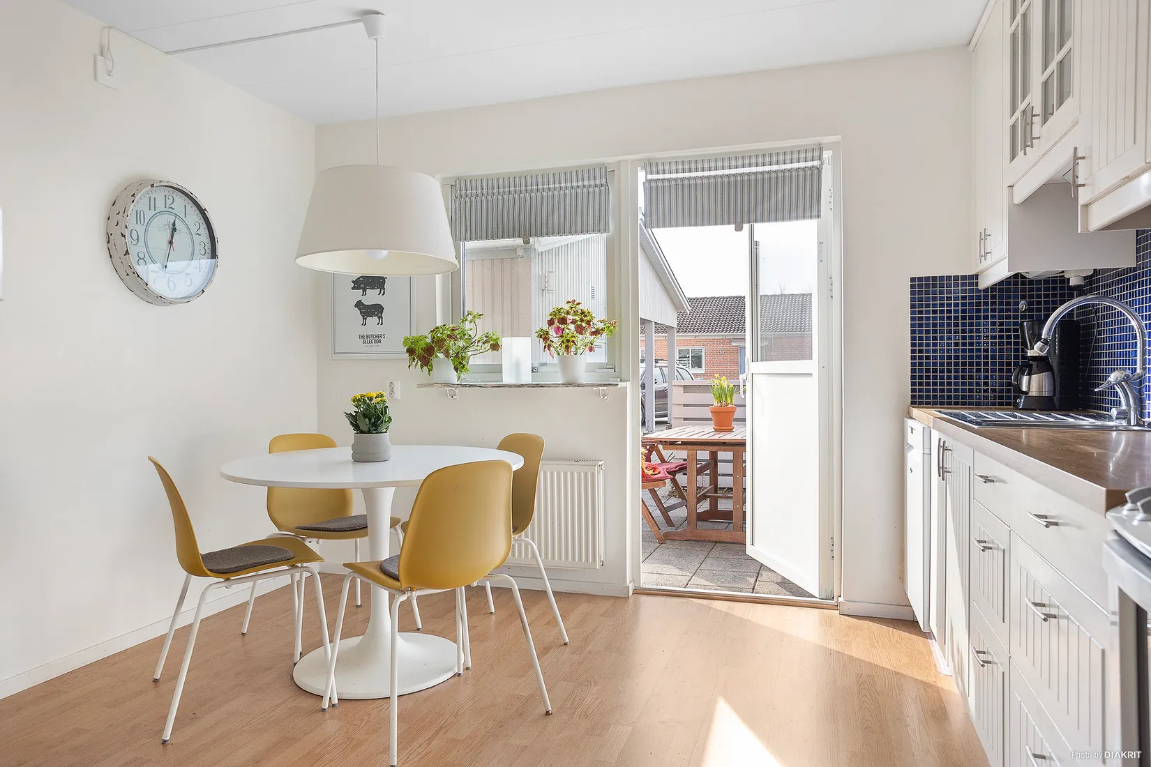 Radhus, Nevisborg 57, Nevishög / Nevisborg - Staffanstorp Centrum, Staffanstorp