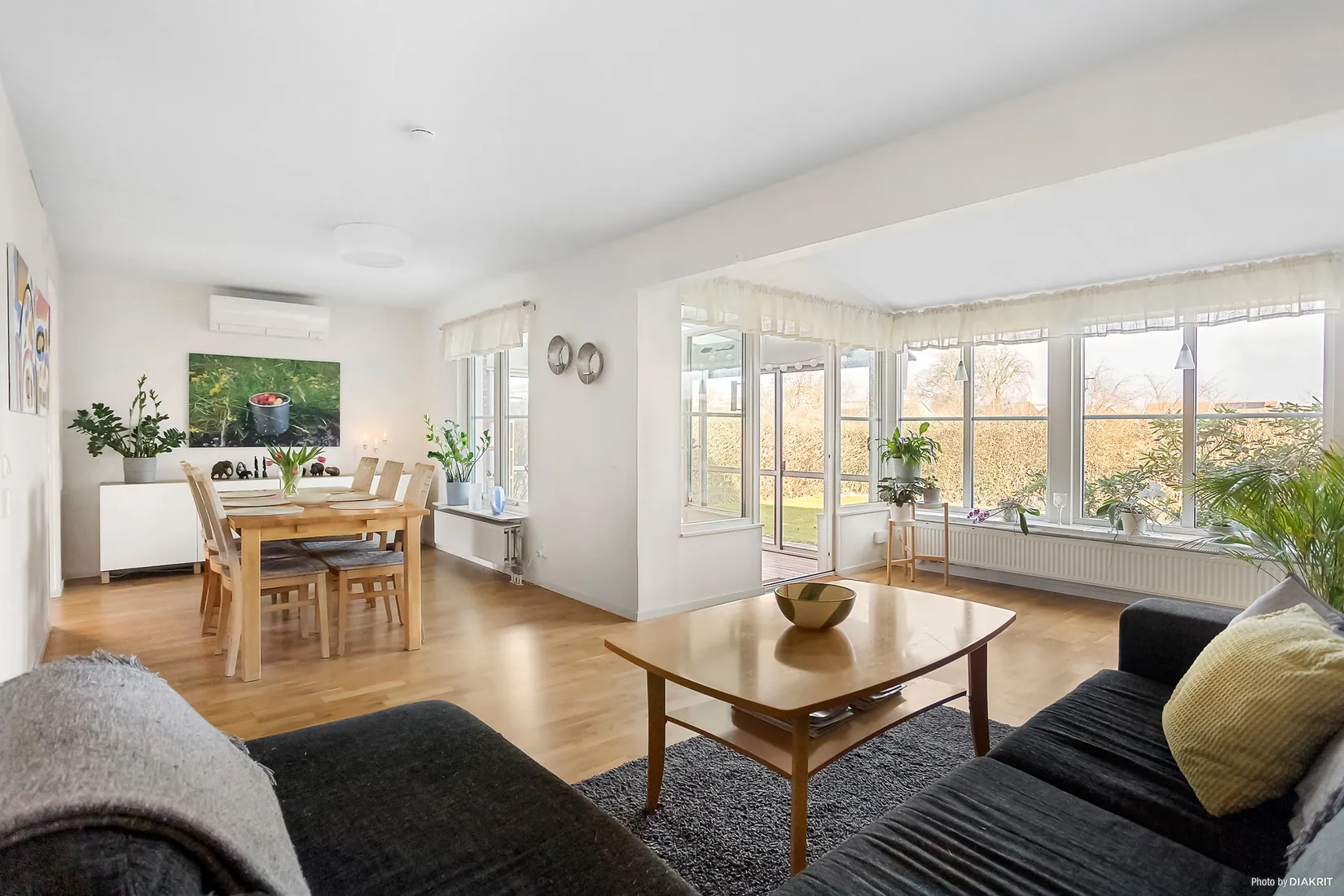 Radhus, Nevisborg 57, Nevishög / Nevisborg - Staffanstorp Centrum, Staffanstorp