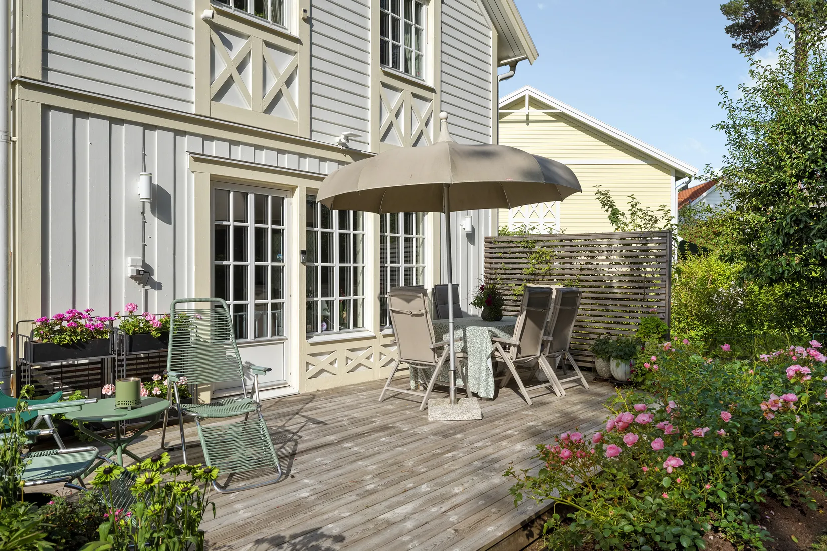 Villa, Stora Rönnens gränd 15, Gribbylund, Täby