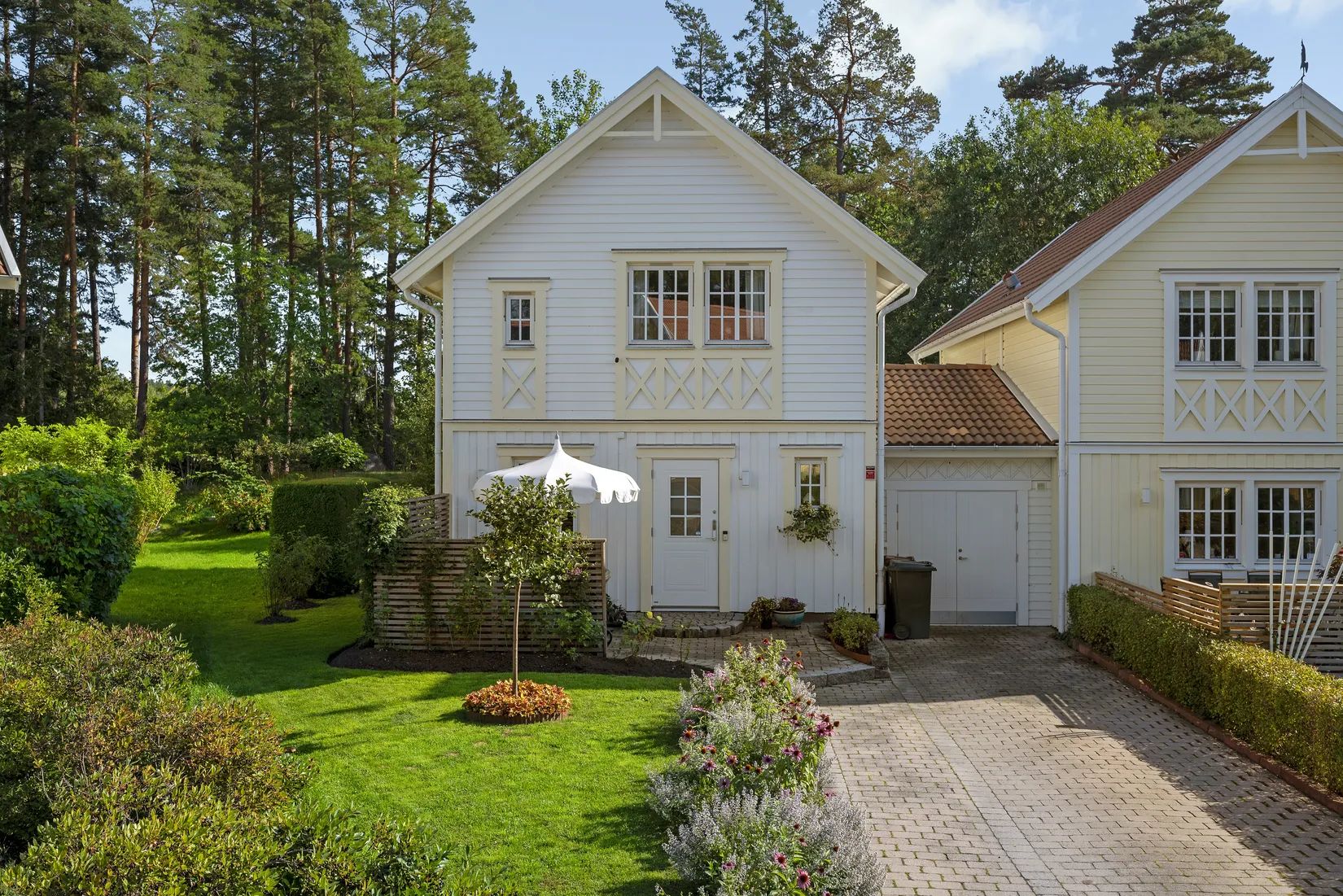 Villa, Stora Rönnens gränd 15, Gribbylund, Täby