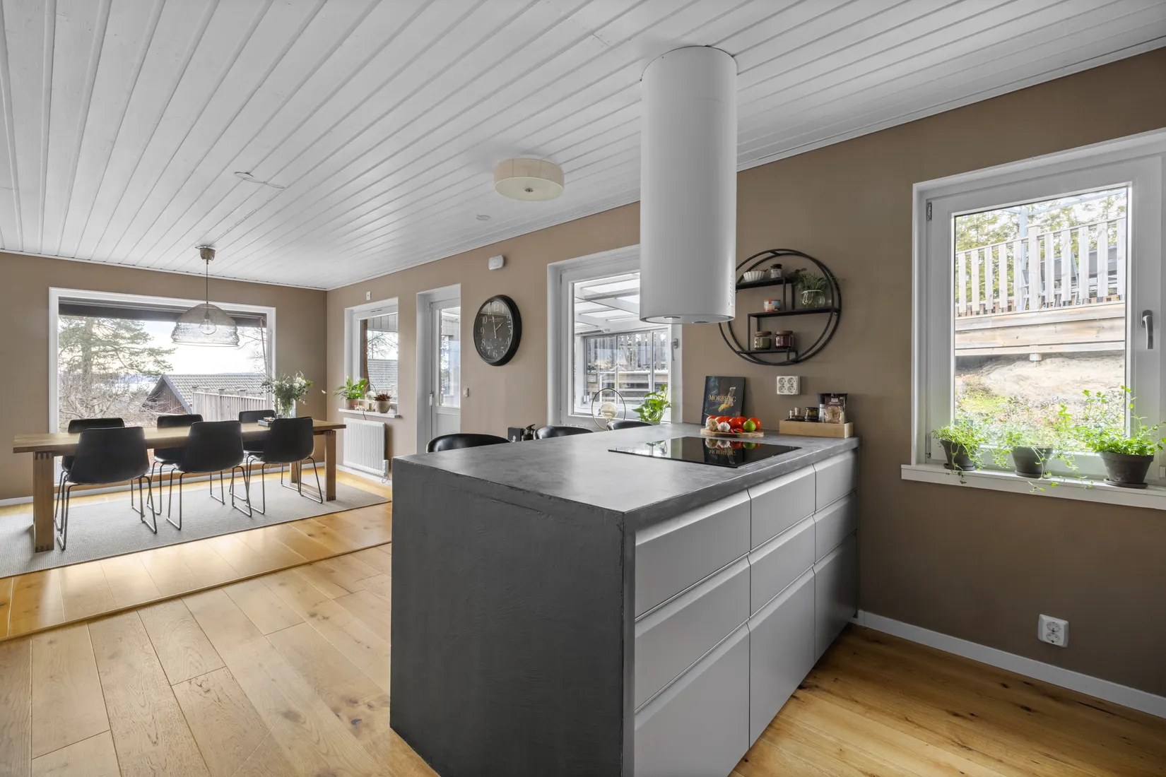 Villa, Gunbovägen 5B, Trollbäcken, Tyresö