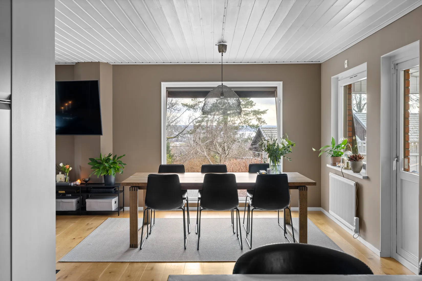 Villa, Gunbovägen 5B, Trollbäcken, Tyresö