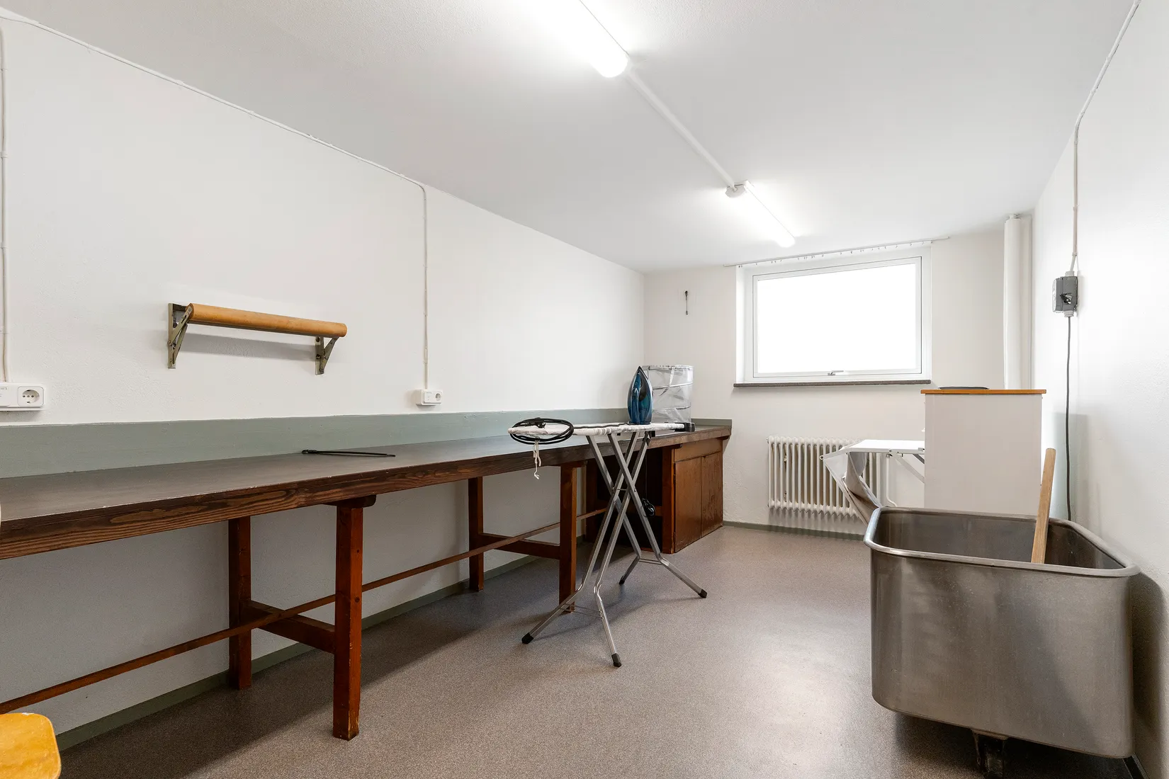 Bostadsrätt, Riddaregatan 7B, Centrum, Trollhättan