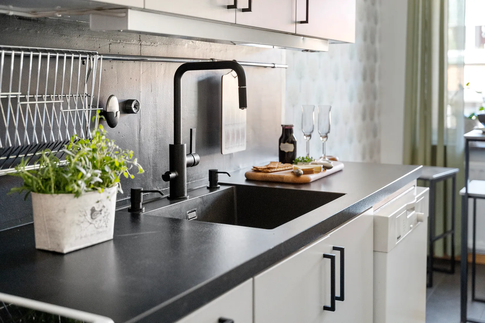 Bostadsrätt, Riddaregatan 7B, Centrum, Trollhättan