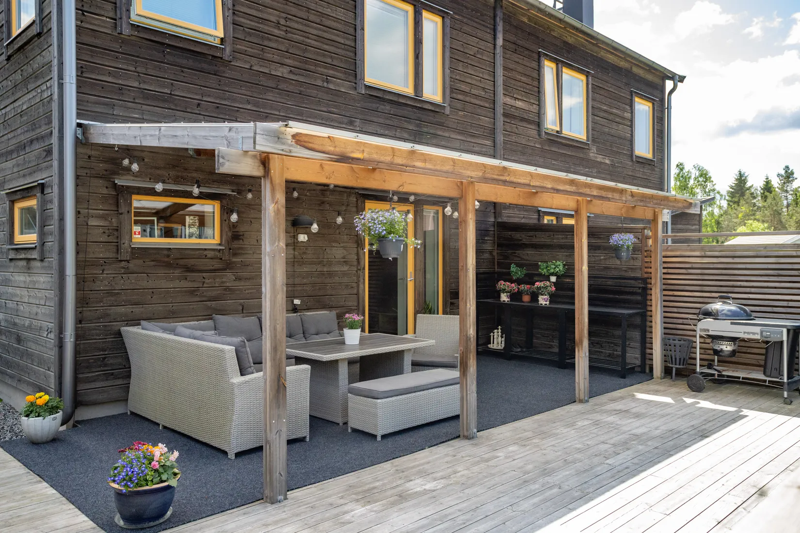 Radhus, Sandviksvägen 11 B, Norrboda, Upplands-Bro