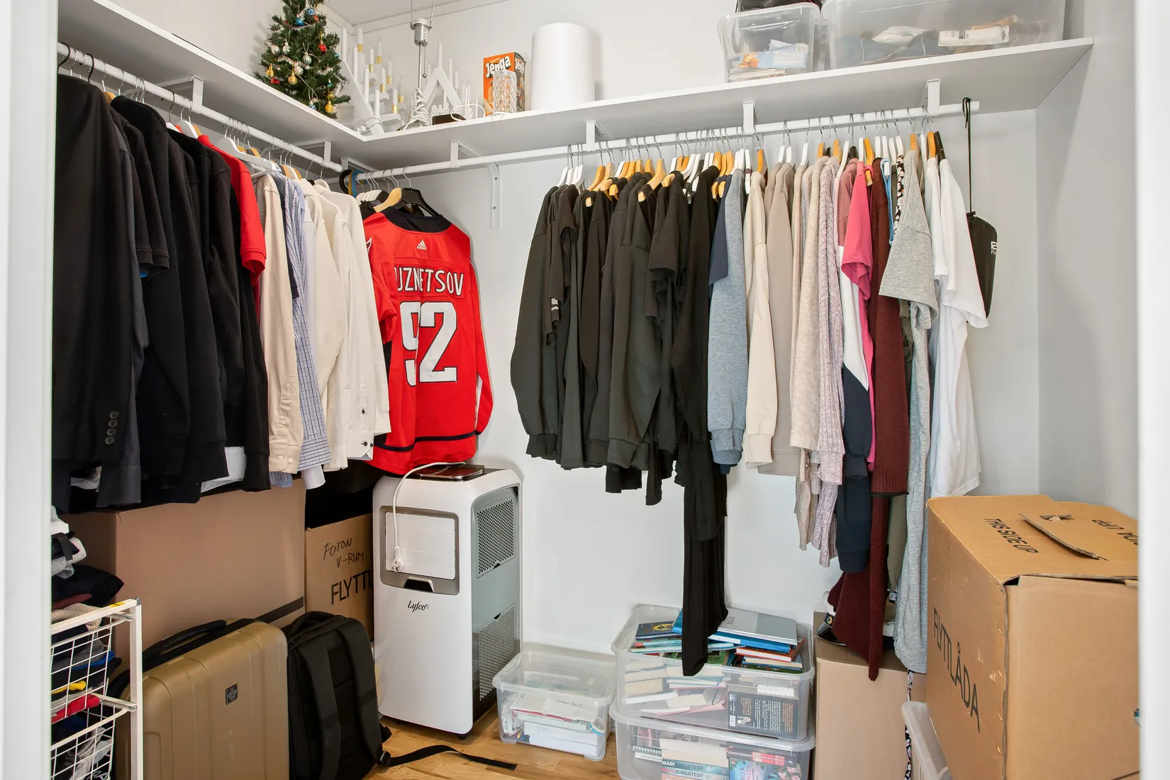 Radhus, Sandviksvägen 11 B, Norrboda, Upplands-Bro