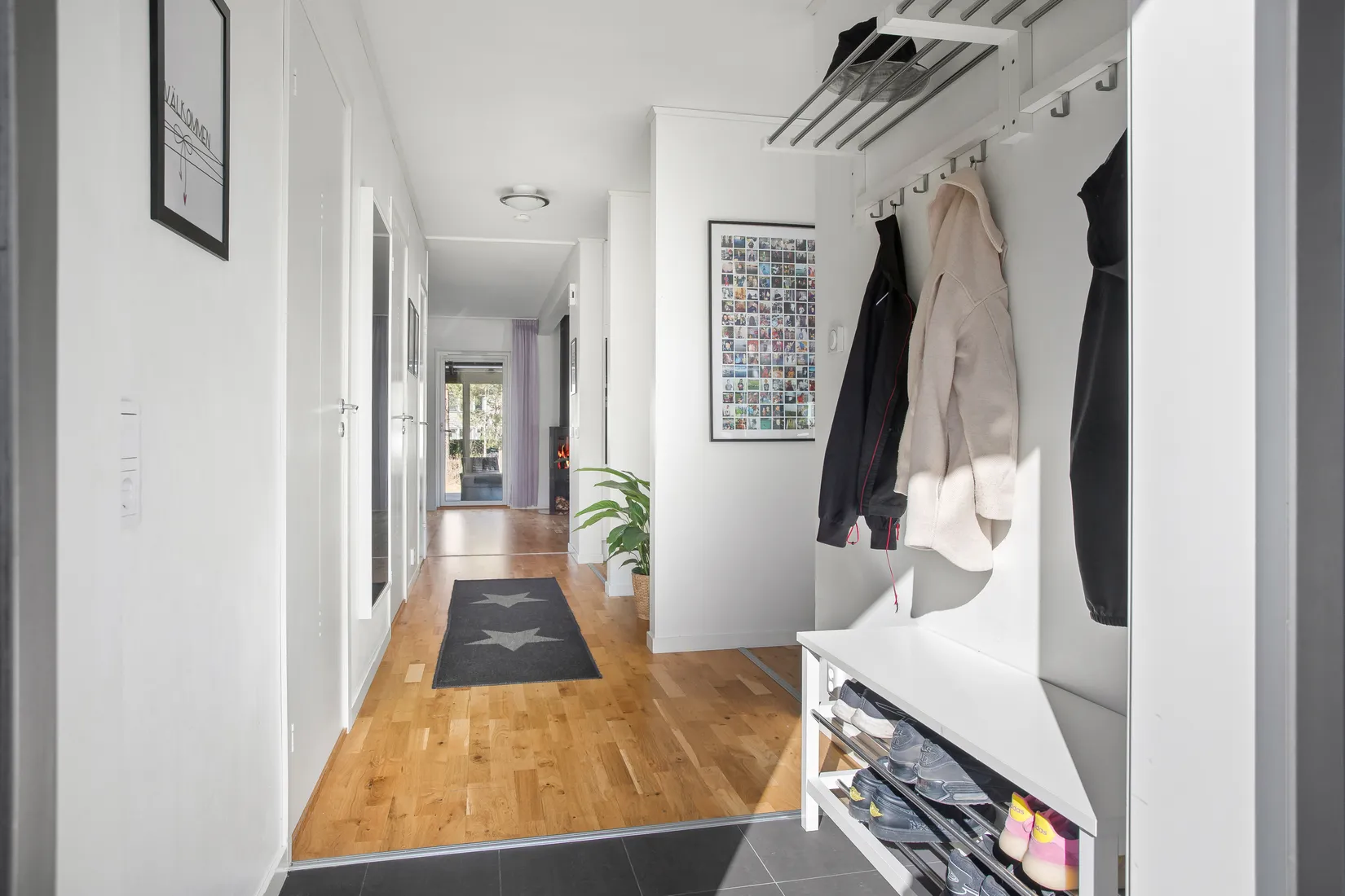 Radhus, Sandviksvägen 11 B, Norrboda, Upplands-Bro