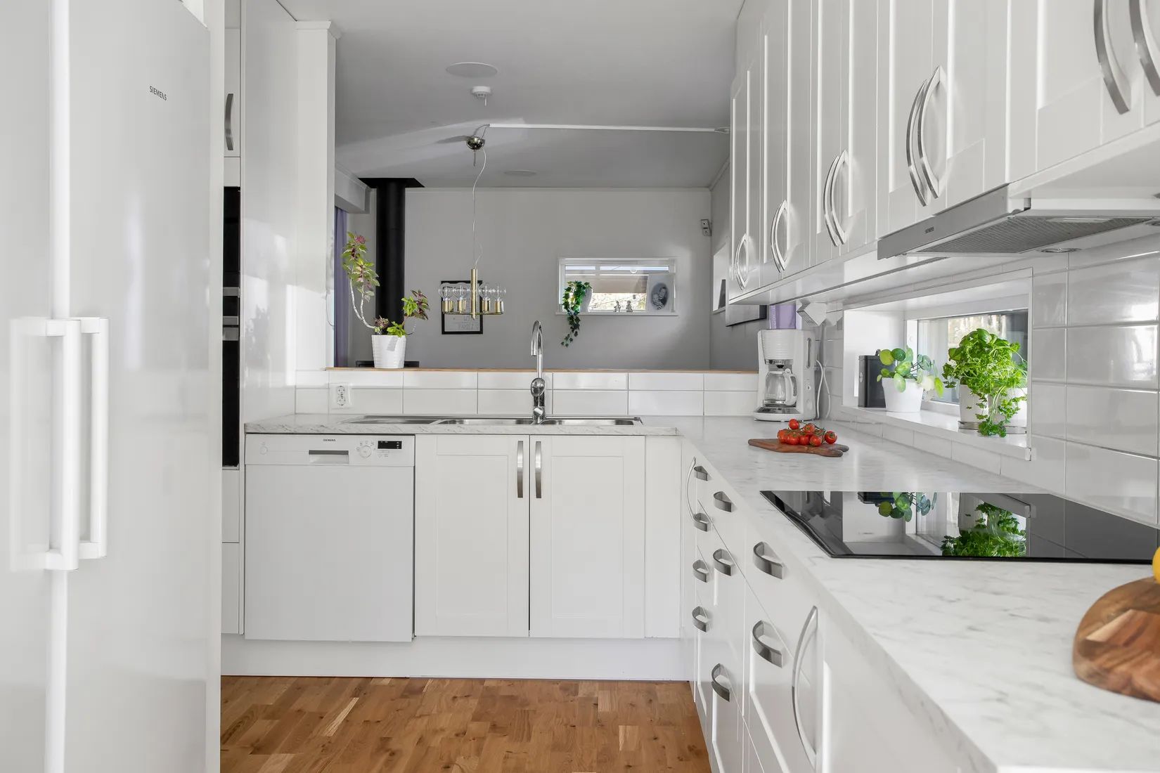 Radhus, Sandviksvägen 11 B, Norrboda, Upplands-Bro