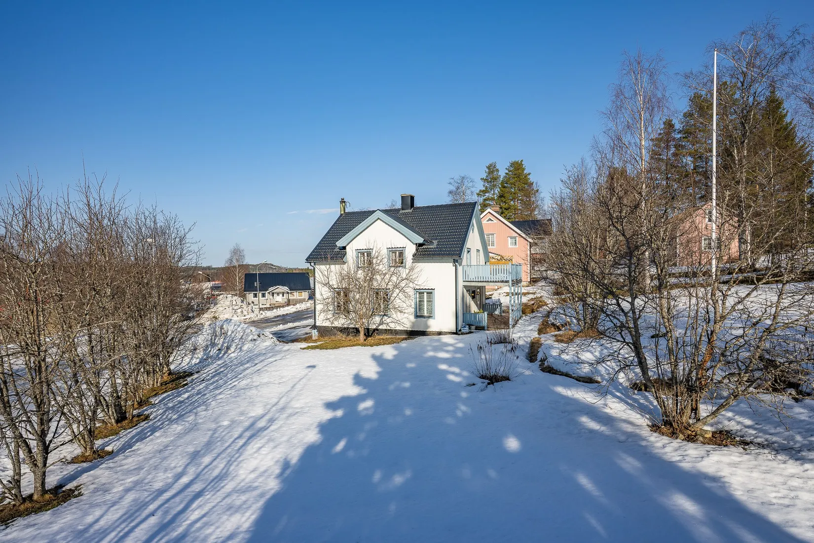 Villa, Hantverkargatan 8, Centrala Bjurholm, Bjurholm