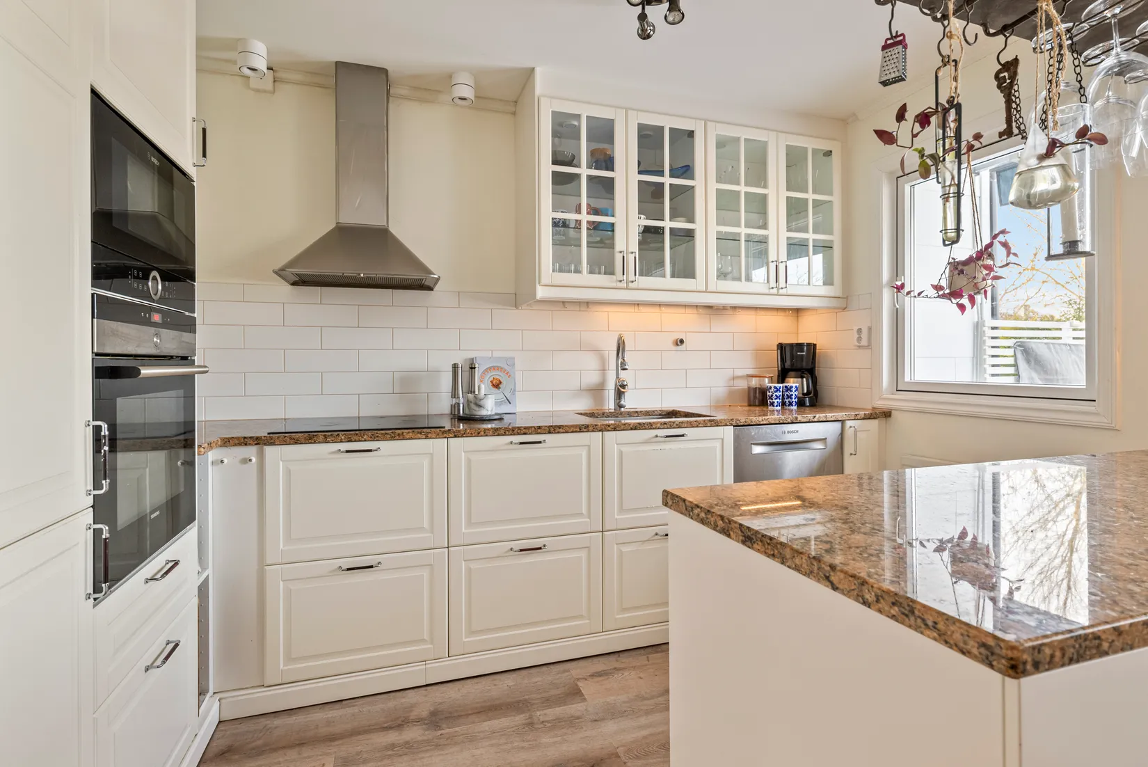 Villa, Radhus, Lyckselevägen 87, Vällingby Centrum, Stockholm