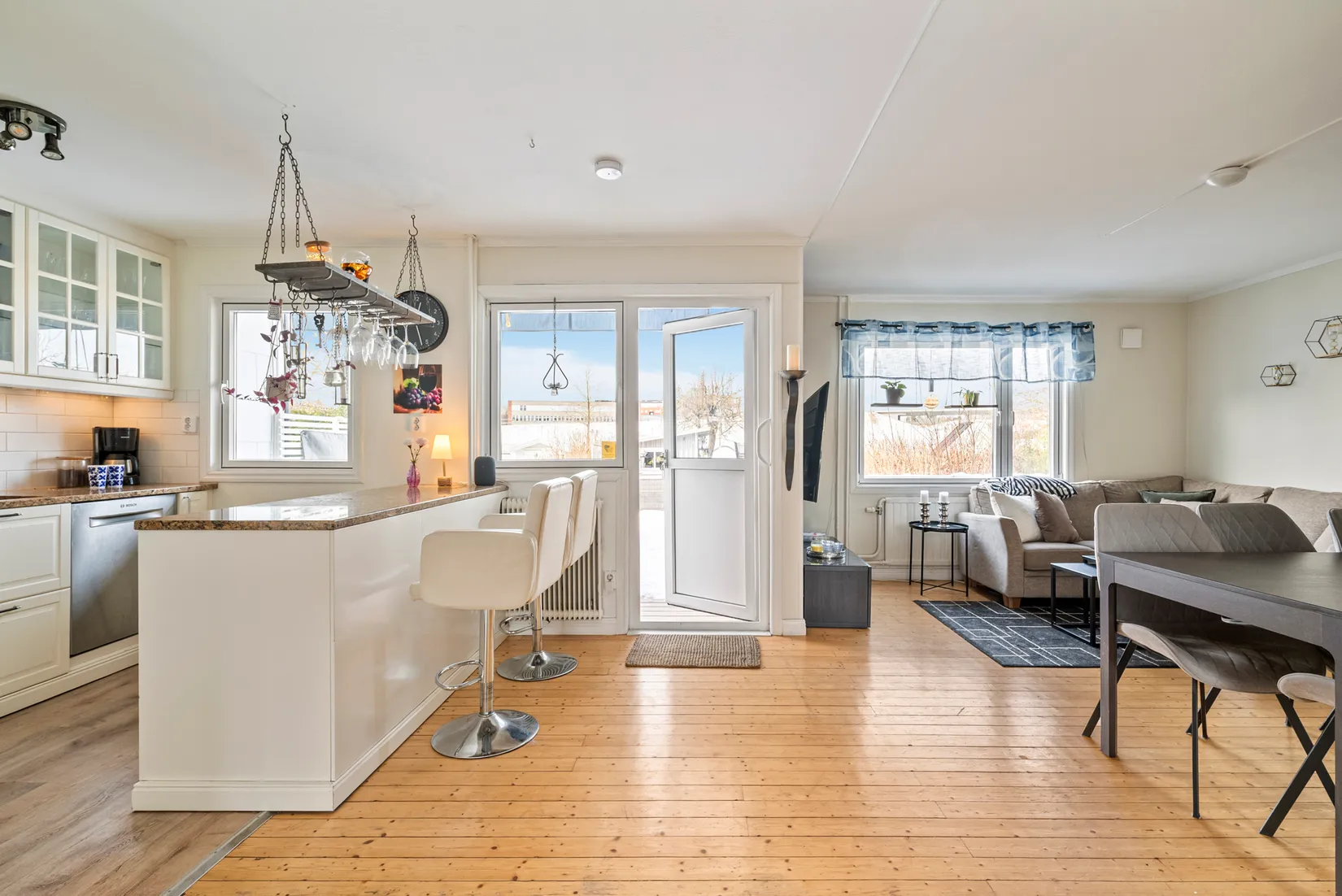 Villa, Radhus, Lyckselevägen 87, Vällingby Centrum, Stockholm