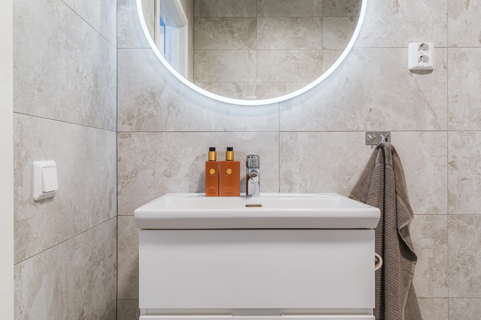 Bostadsrätt, Radhus, Skonarvägen 7A, Bredsand, Enköping