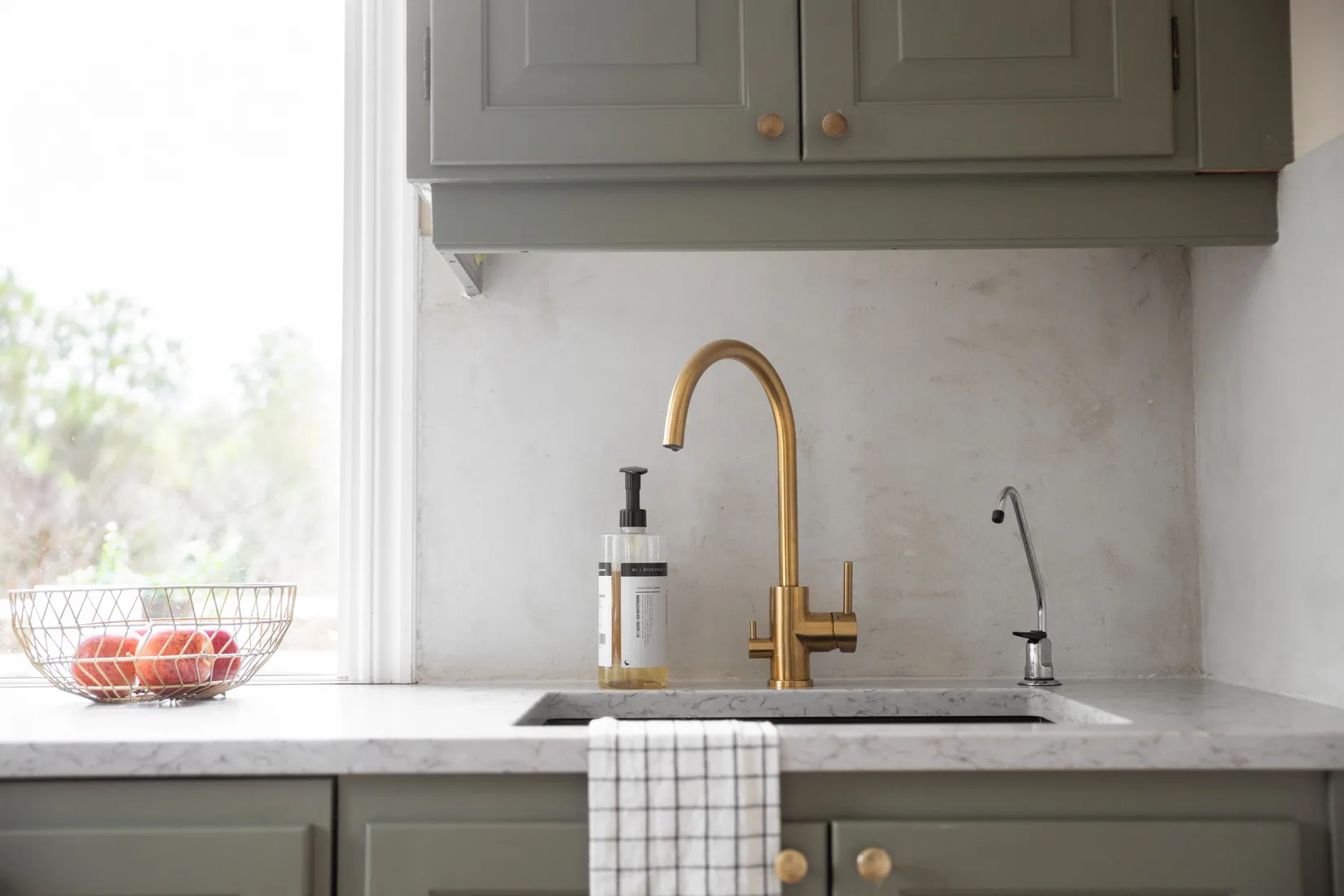 Villa, Röserna 375, Ale