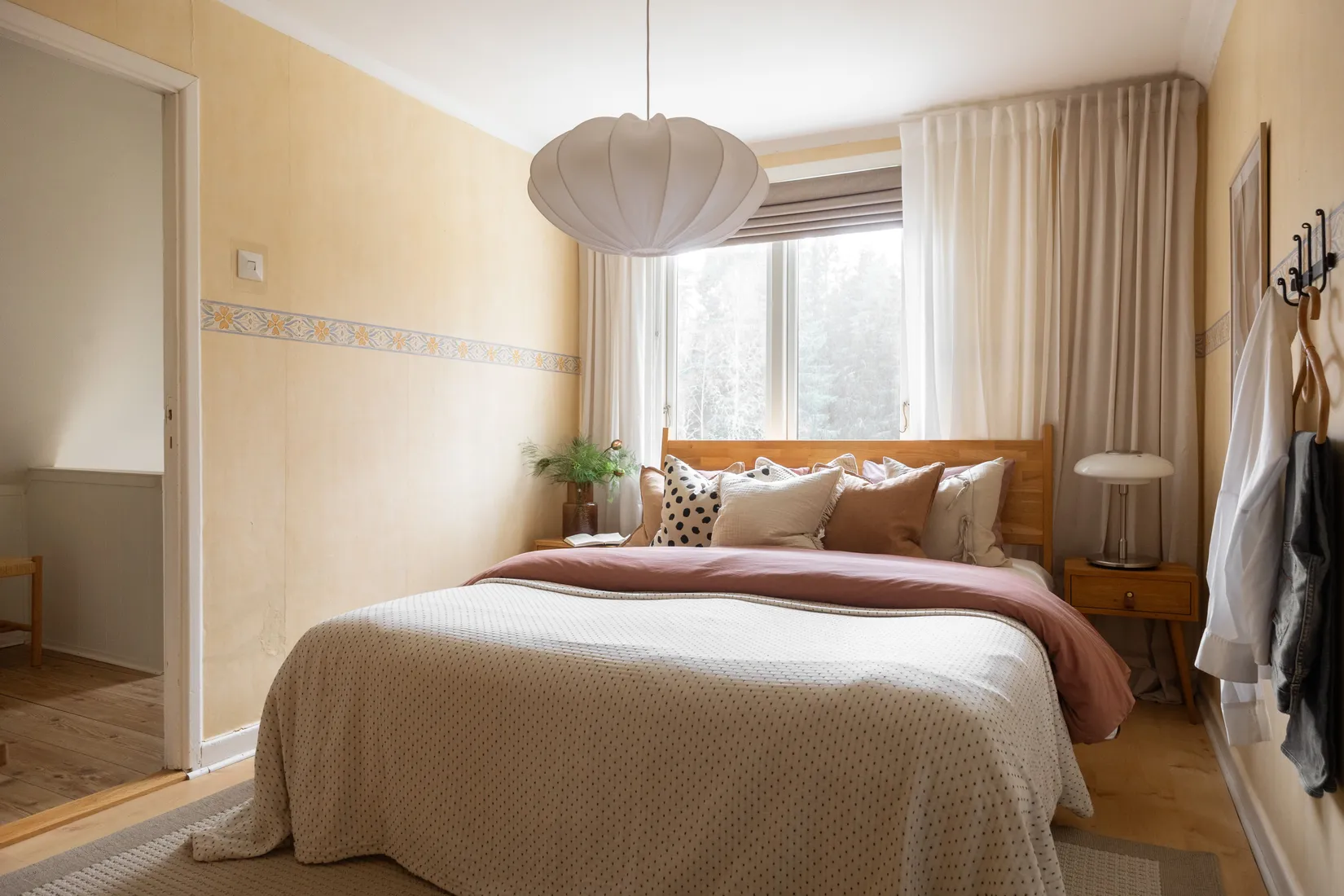 Villa, Röserna 375, Ale