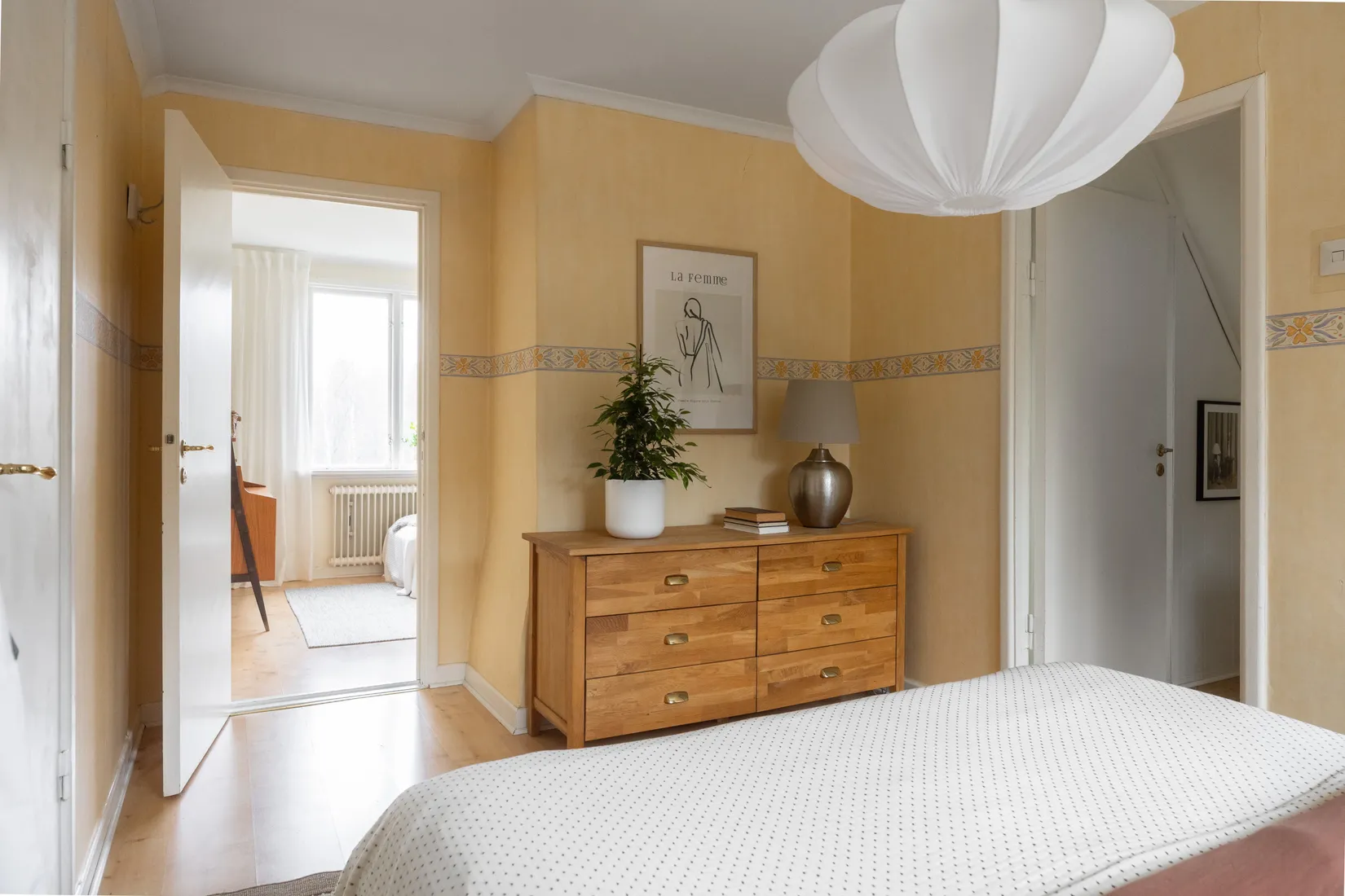 Villa, Röserna 375, Ale