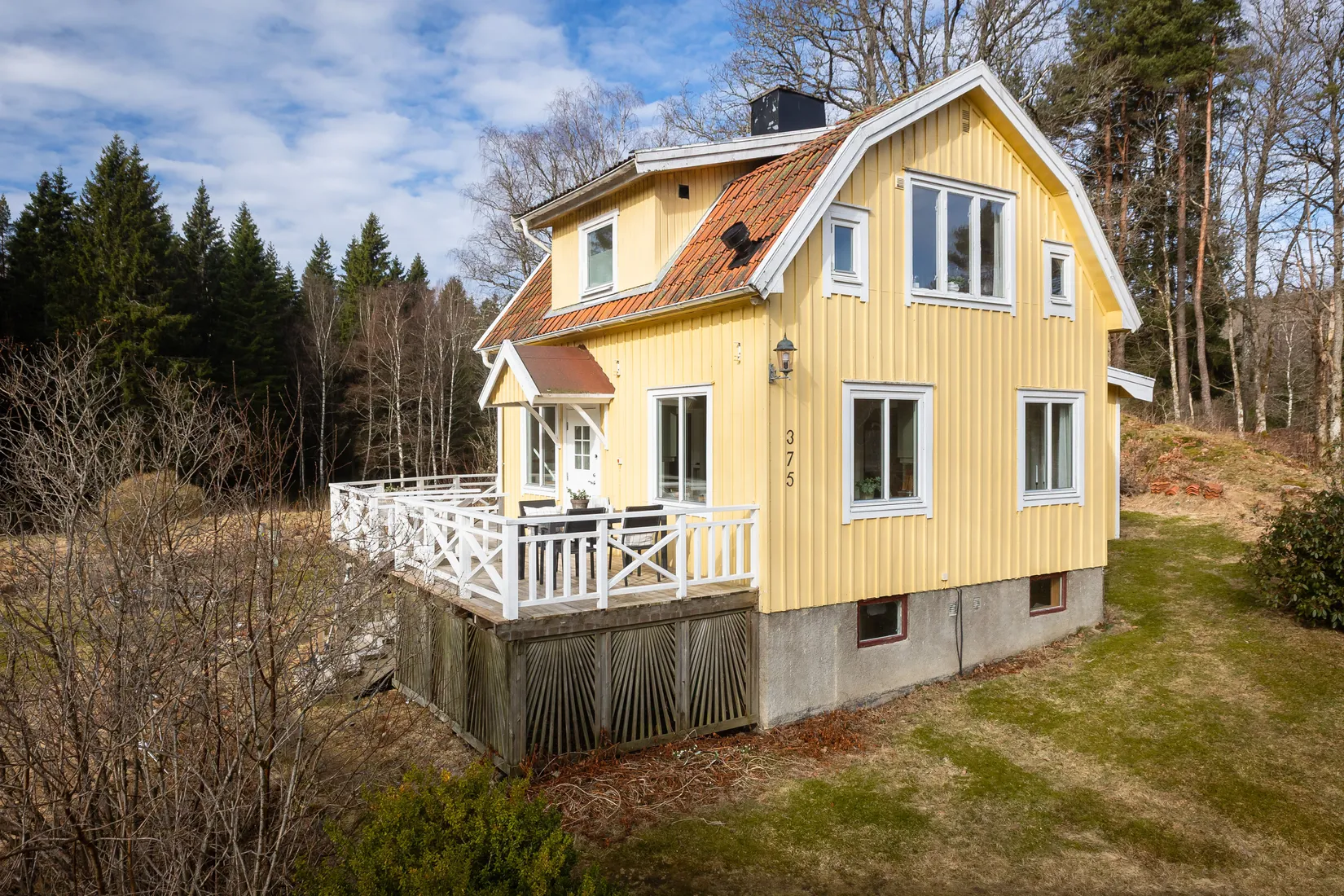 Villa, Röserna 375, Ale