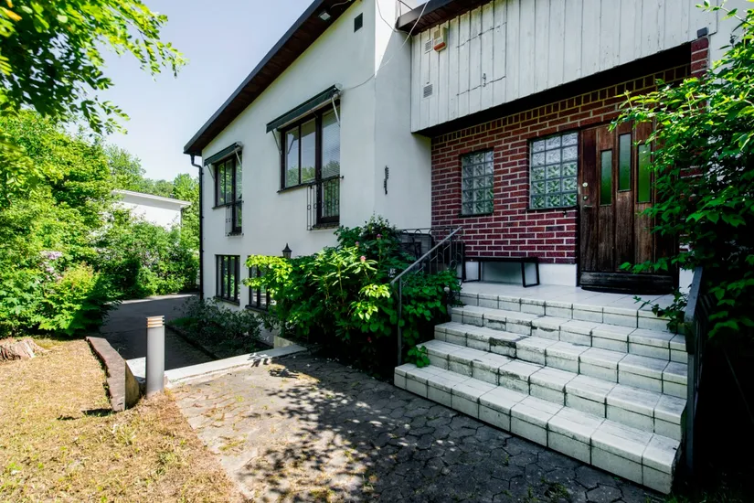 Villa, Sippvägen 17A, Viggbyholm sjösidan, Täby