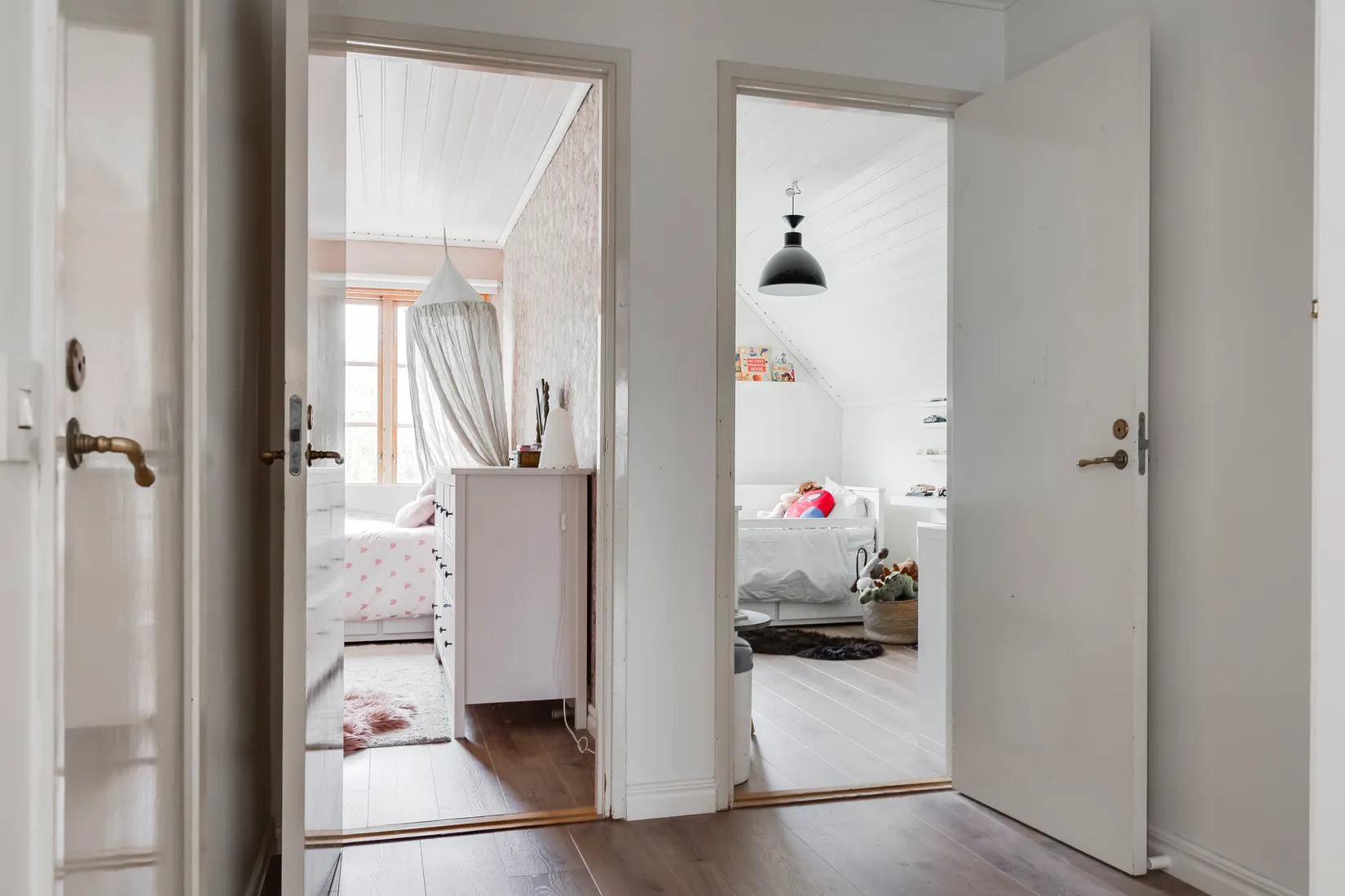 Villa, Rönnvägen 1, Haga, Nora