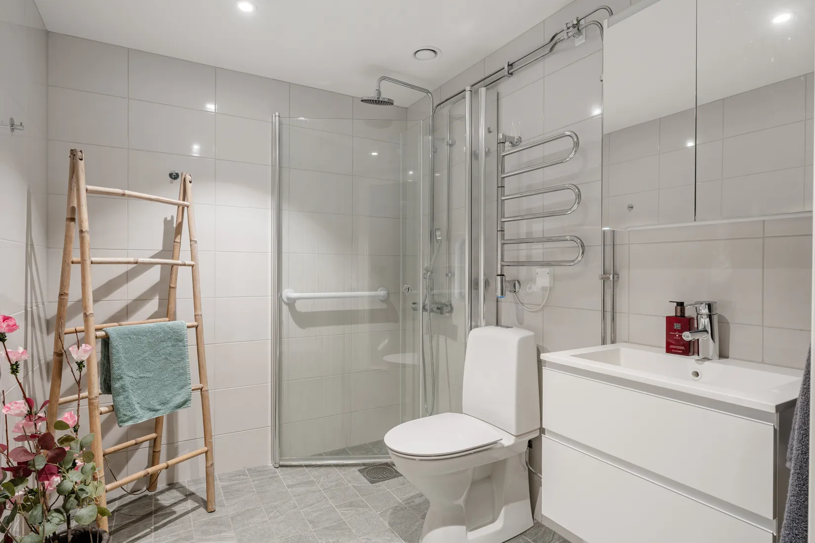 Bostadsrätt, PARKALLÉN 28, Täby Park, Täby