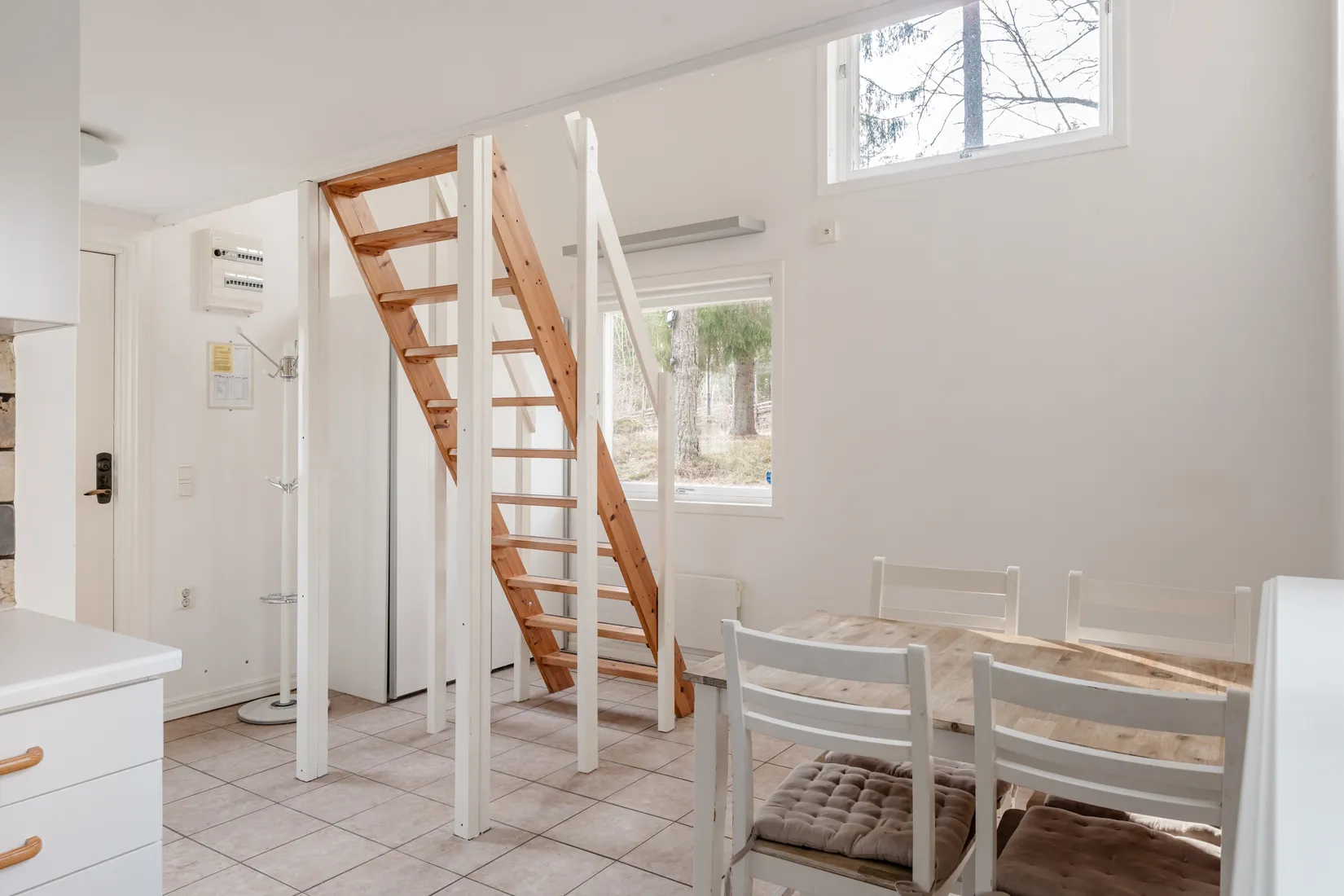 Villa, MOLNBYVÄGEN 15, Molnby, Vallentuna