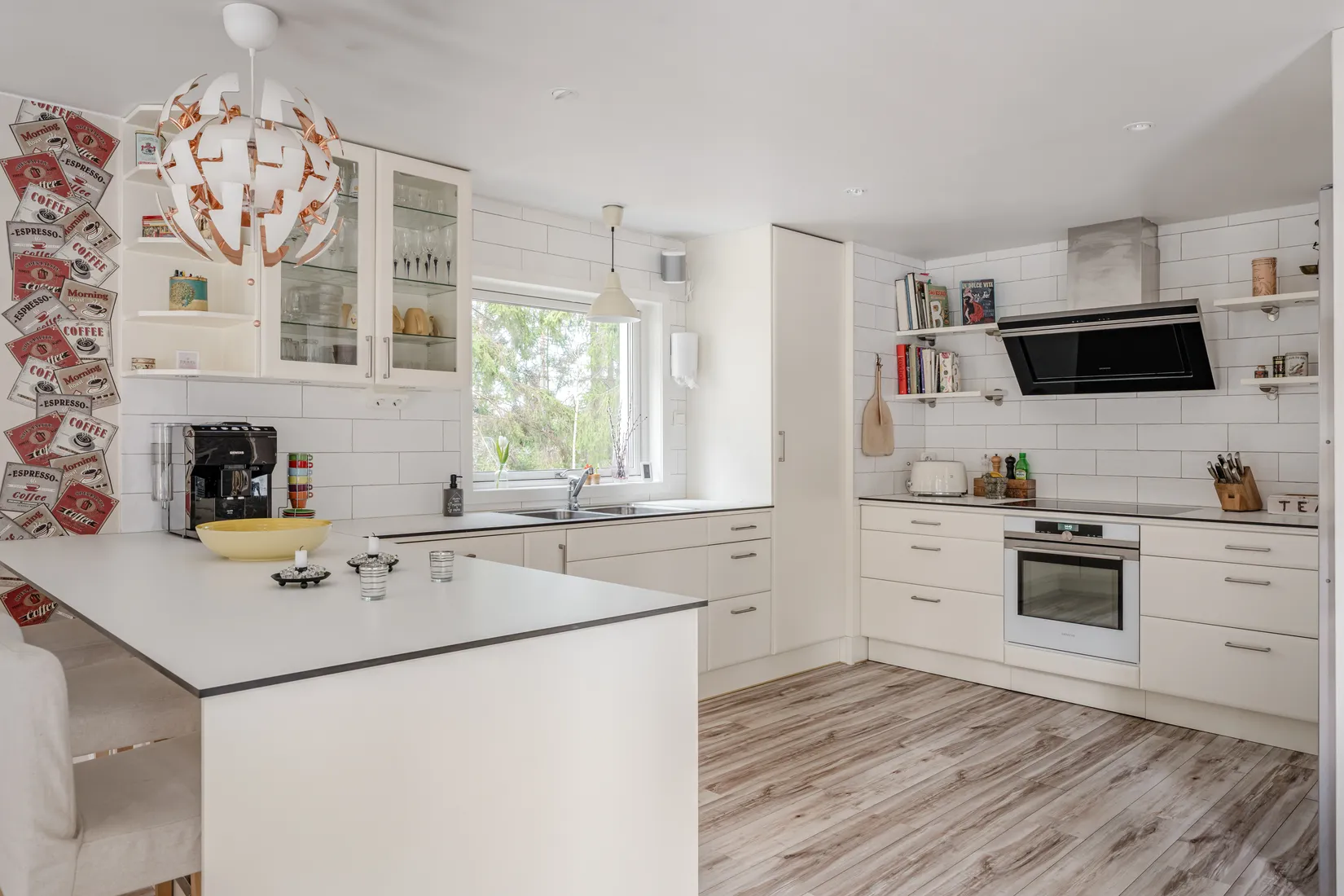 Villa, MOLNBYVÄGEN 15, Molnby, Vallentuna