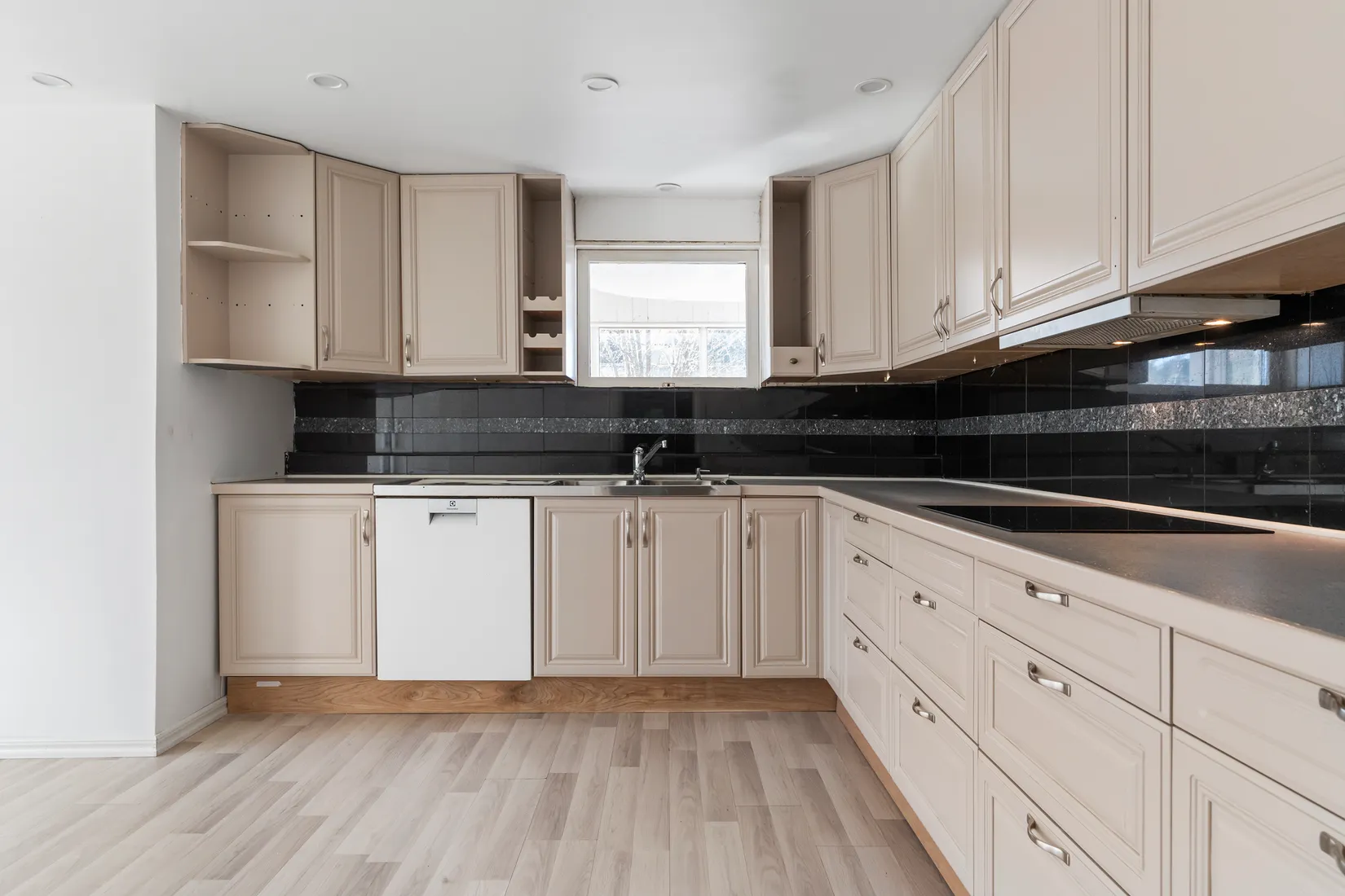 Villa, Gunnarstorpsvägen 6, Vargön, Vänersborg