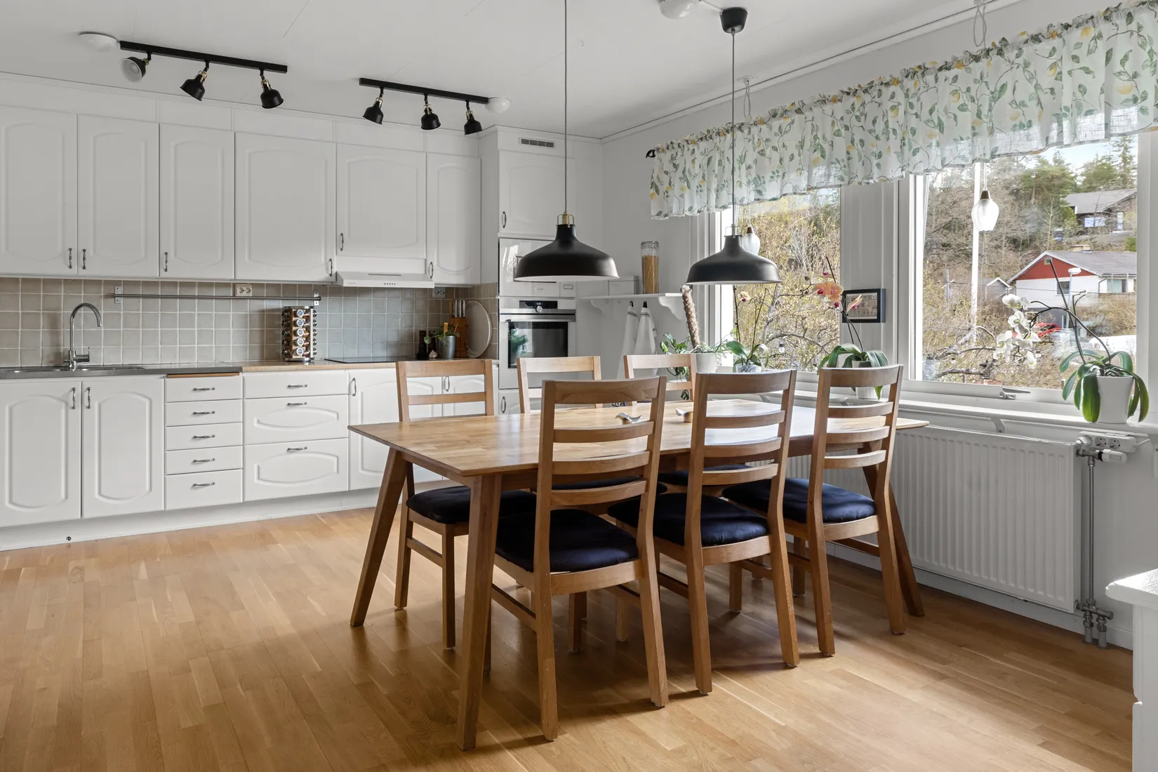 Villa, Långsjövägen 91, Trollbäcken, Skälsätra, Tyresö