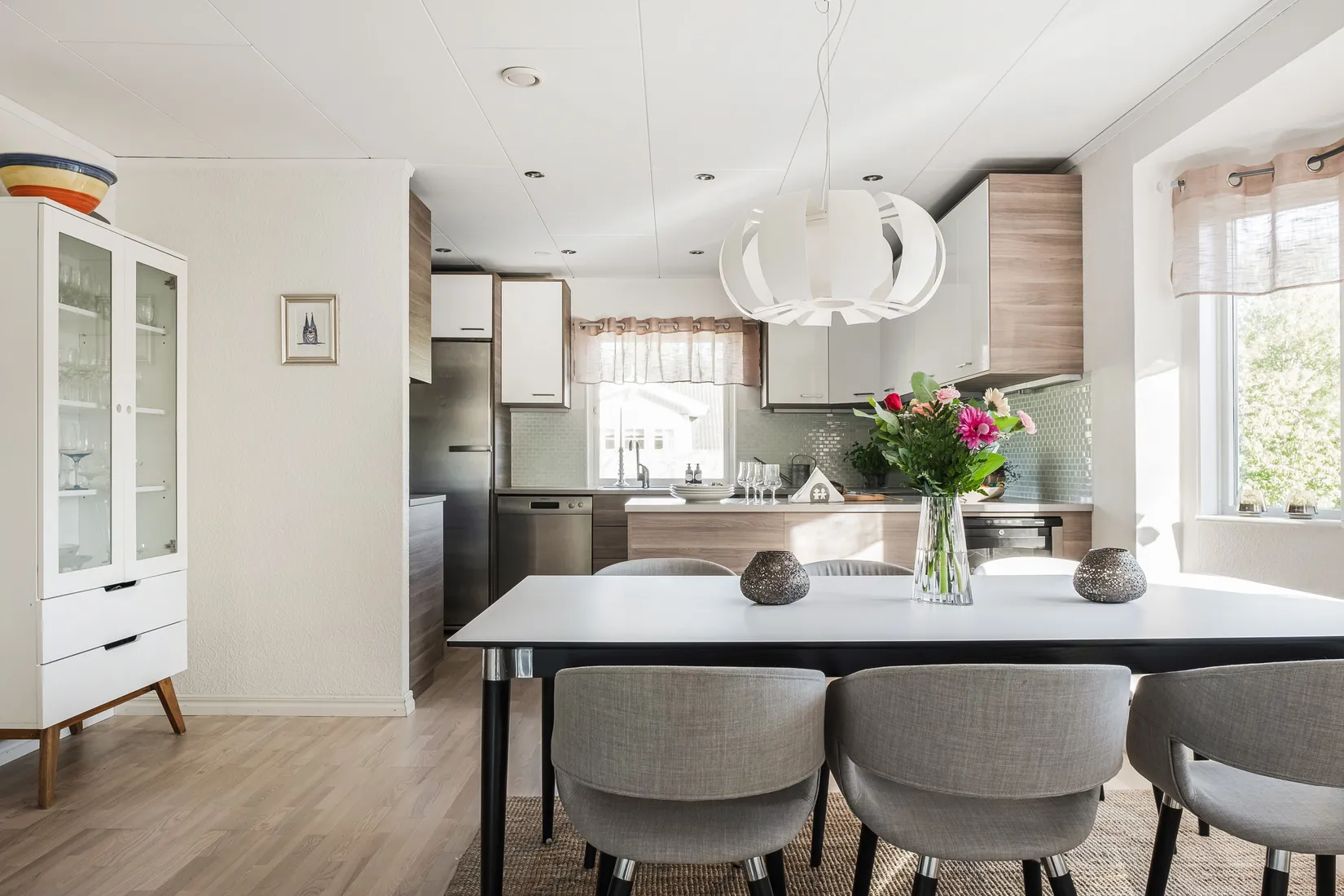 Villa, Majgårdsvägen 13, Centrala Huddinge, Huddinge