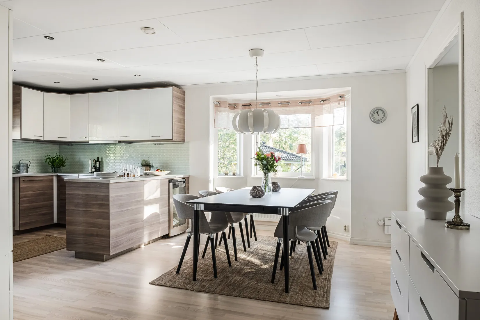 Villa, Majgårdsvägen 13, Centrala Huddinge, Huddinge