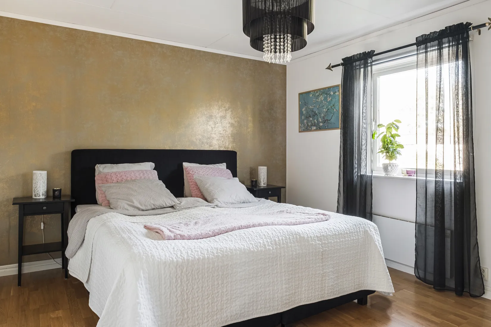 Villa, Majgårdsvägen 13, Centrala Huddinge, Huddinge