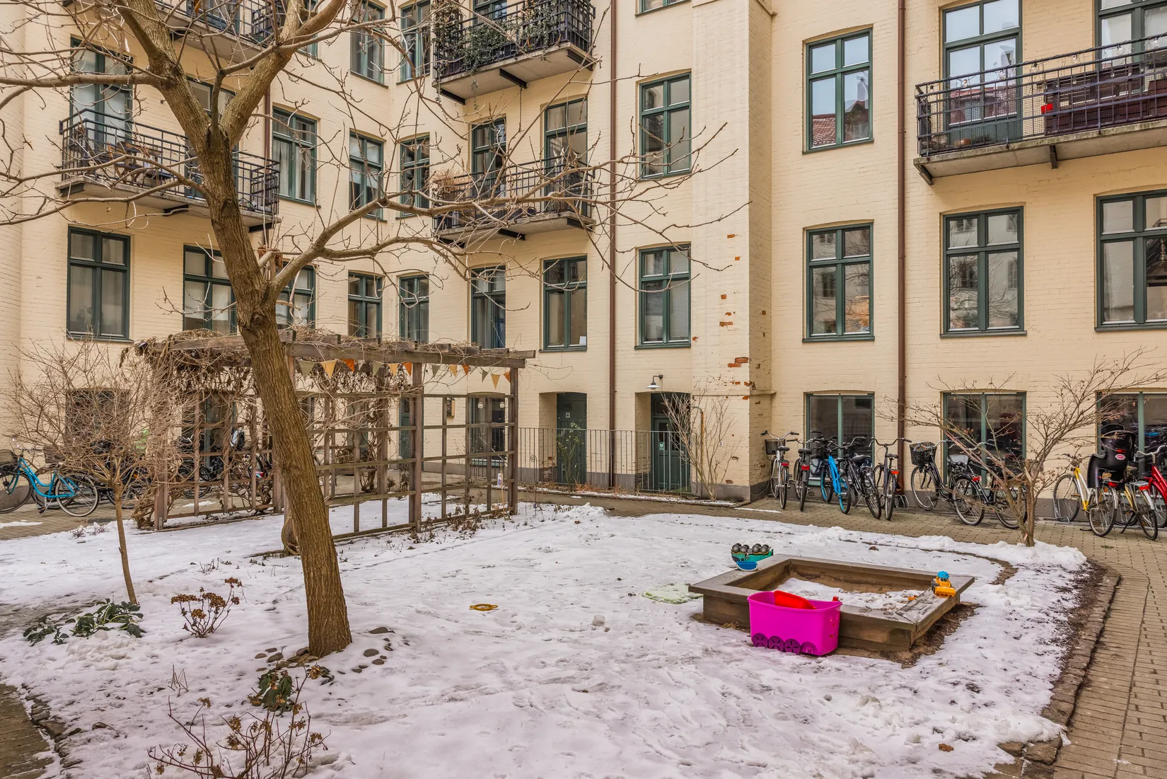 Bostadsrätt, Husargatan 8, Drottningtorget, Malmö