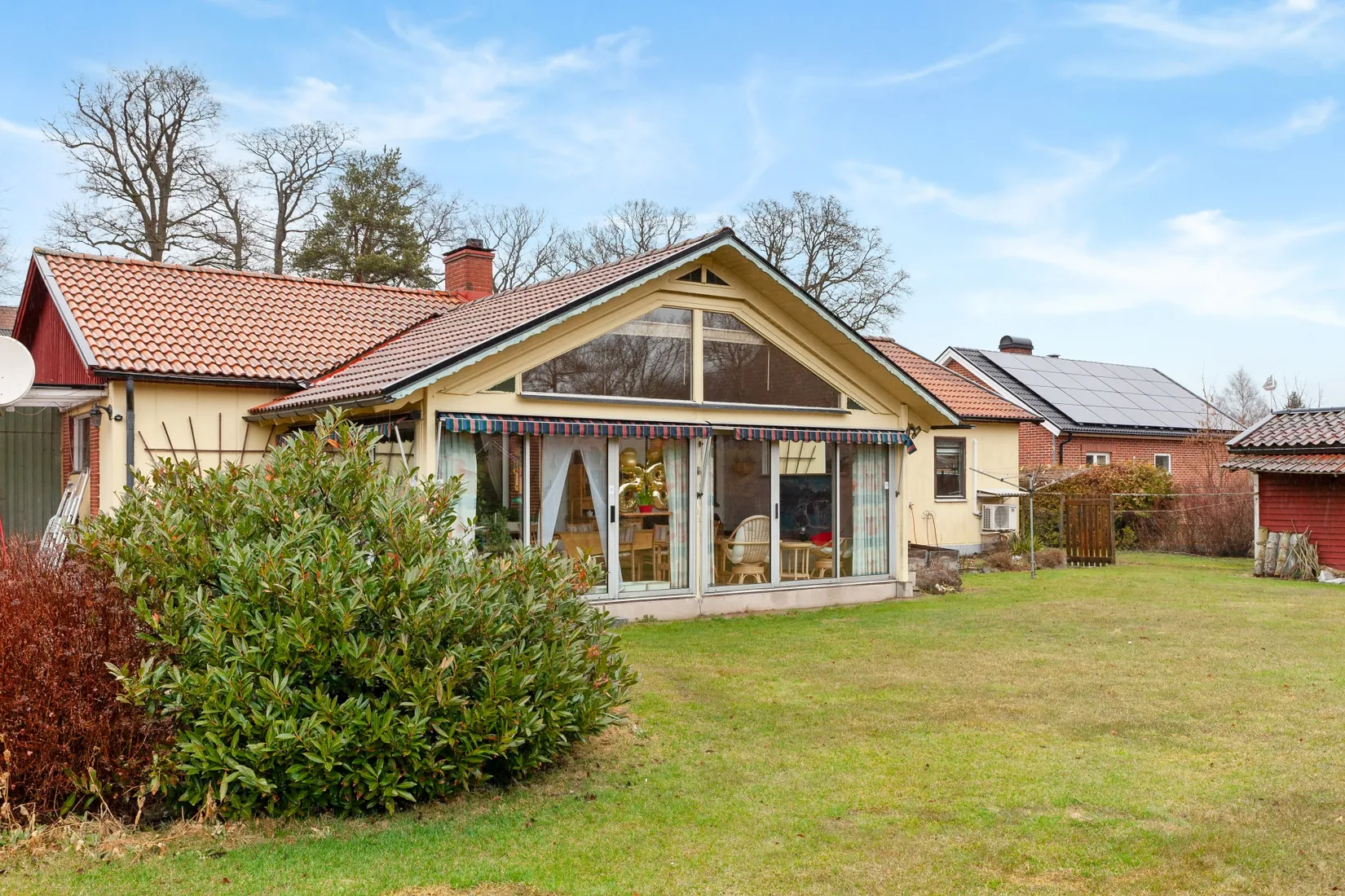 Villa, Klockarevägen 13, Centrum, Höör