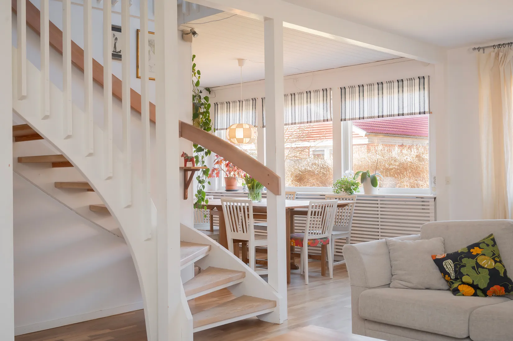 Radhus, Önnemovägen 130, Tullinge - Parkhem, Botkyrka