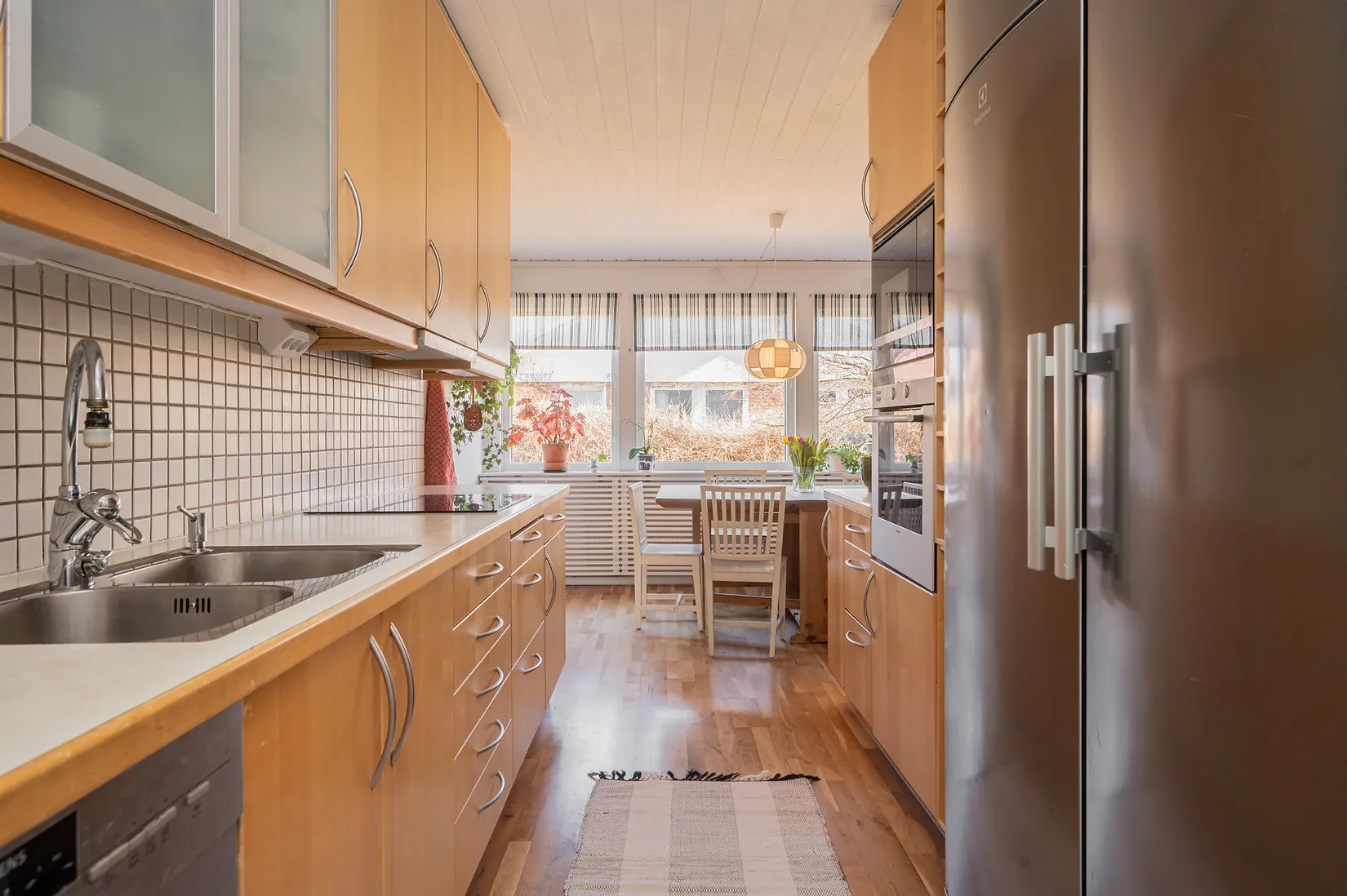 Radhus, Önnemovägen 130, Tullinge - Parkhem, Botkyrka