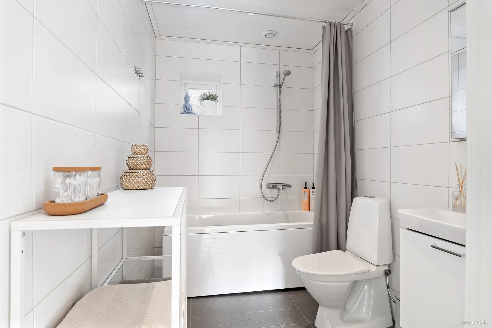 Villa, Tibble Skogsväg 3, Norrboda, Upplands-Bro