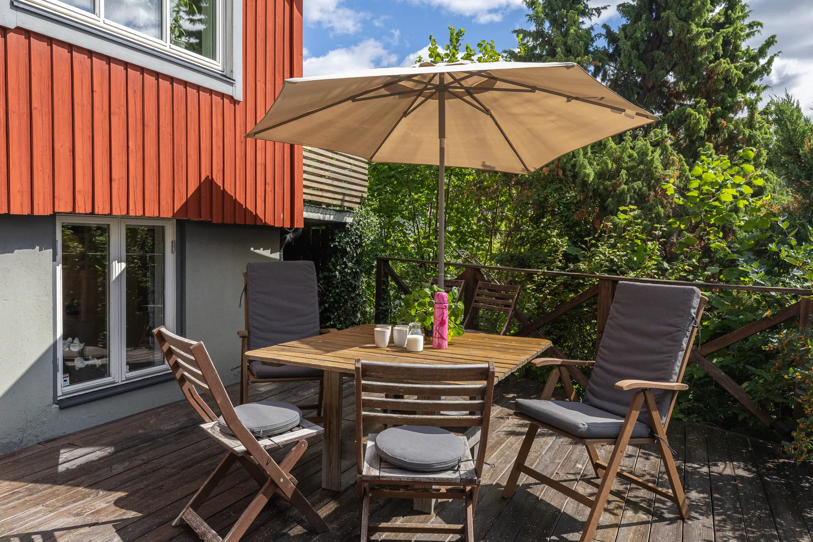 Villa, Af Ugglas väg 22, Stäket, Järfälla