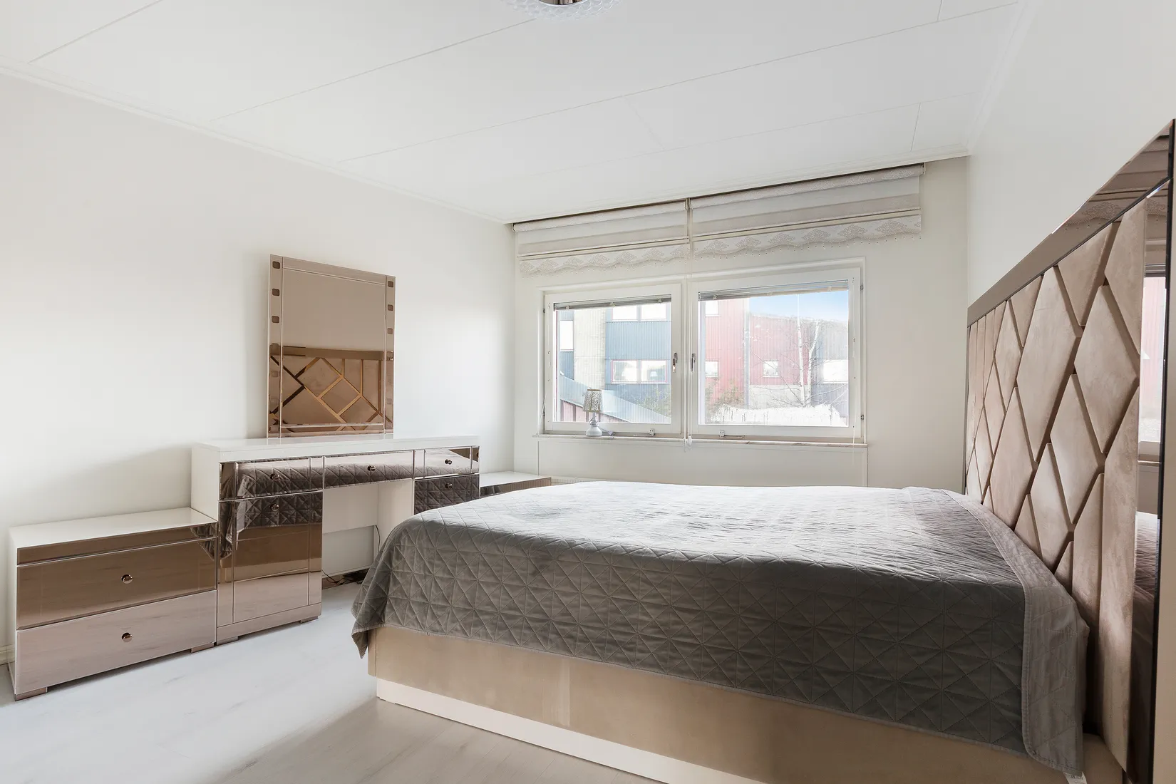 Bostadsrätt, Radhus, Myrstuguvägen 153, Masmo, Huddinge