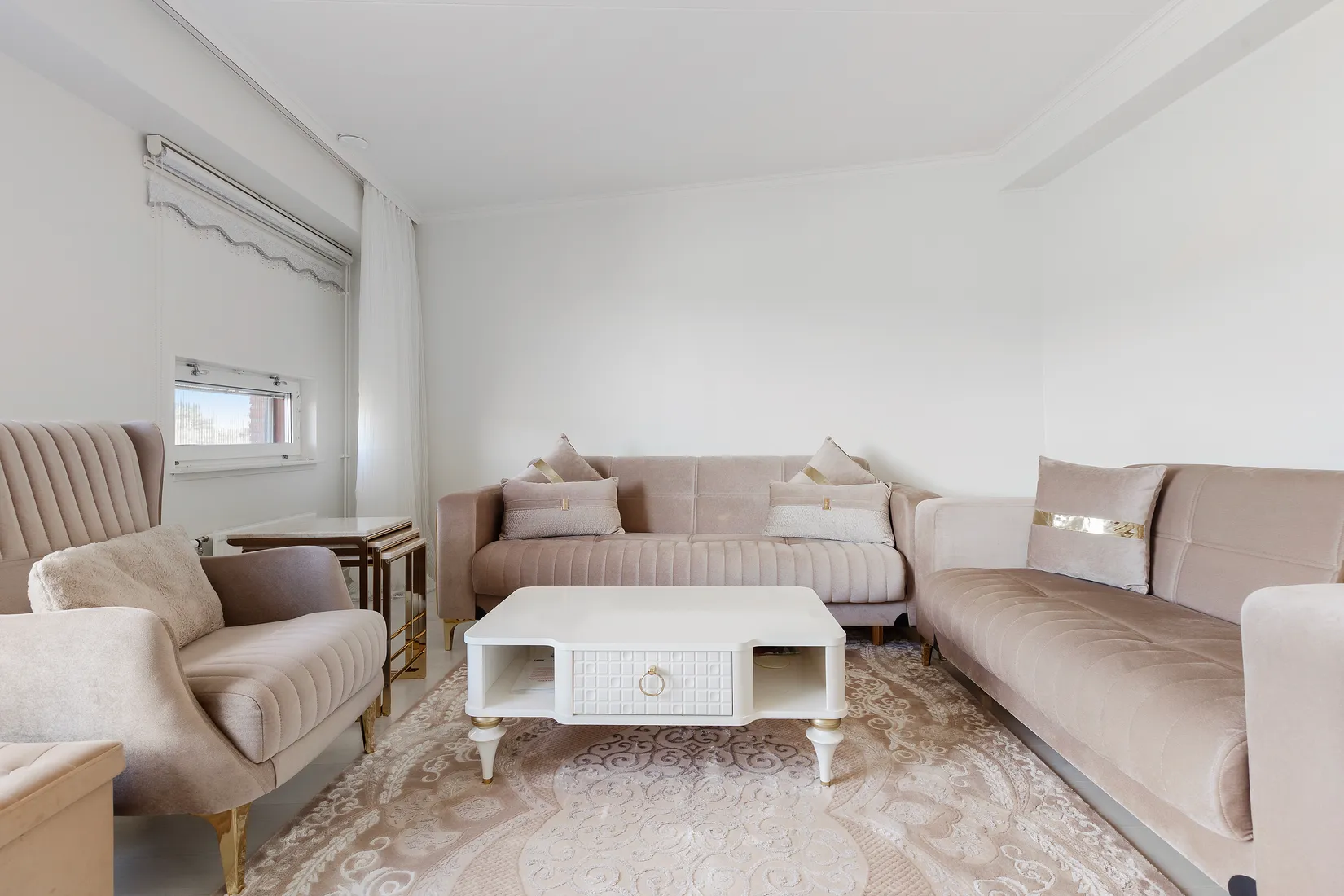 Bostadsrätt, Radhus, Myrstuguvägen 153, Masmo, Huddinge