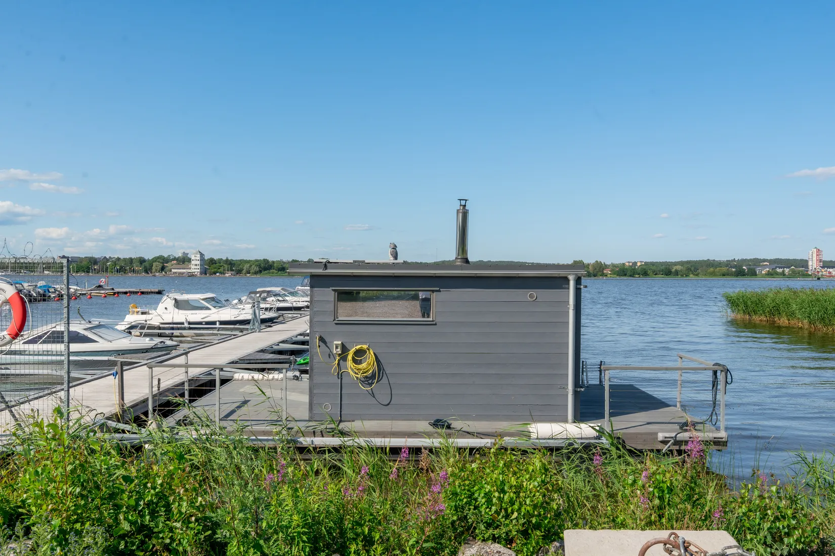 Radhus, Bastenshällsvägen 16, Arnö Strand, Nyköping