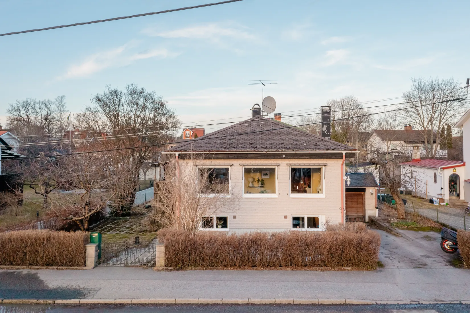 Villa, Pukslagargatan 18, Älvsjö/Långbro, Stockholm