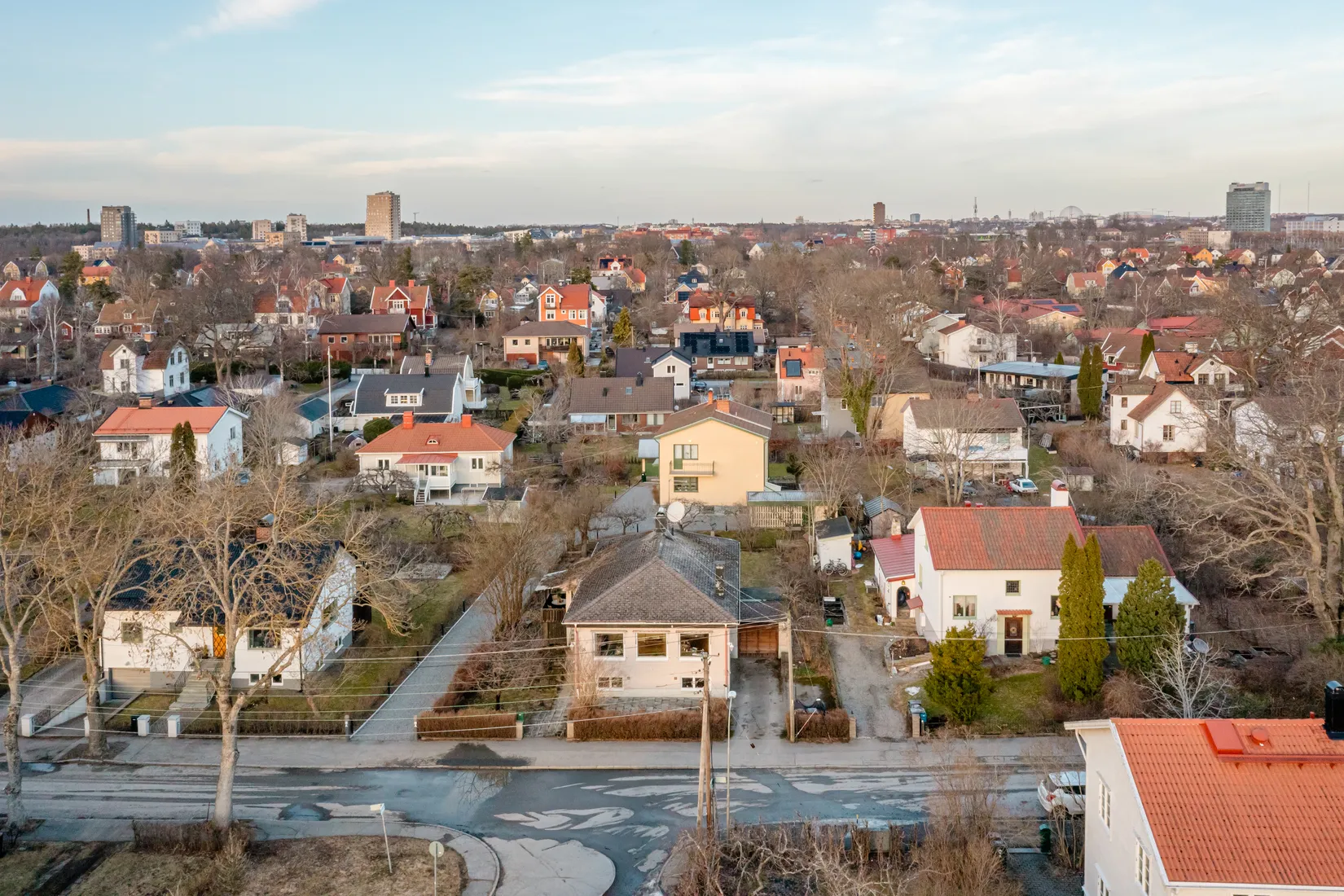 Villa, Pukslagargatan 18, Älvsjö/Långbro, Stockholm