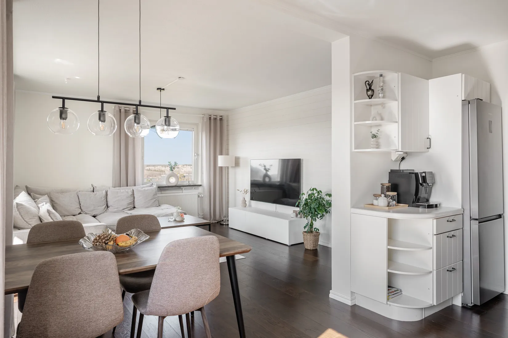 Bostadsrätt, Hangarvägen 3, Hägernäs, Täby