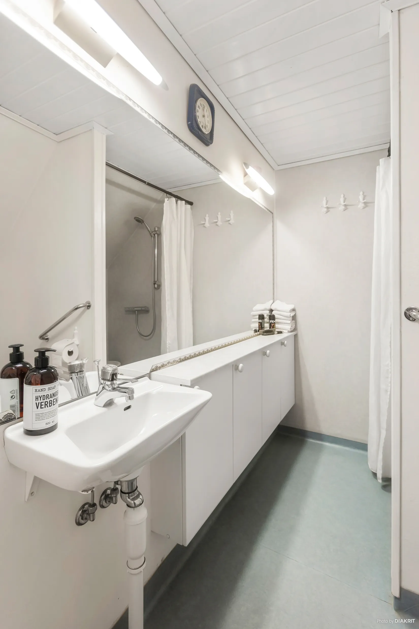 Villa, Forsvägen 19, Skarpäng, Täby