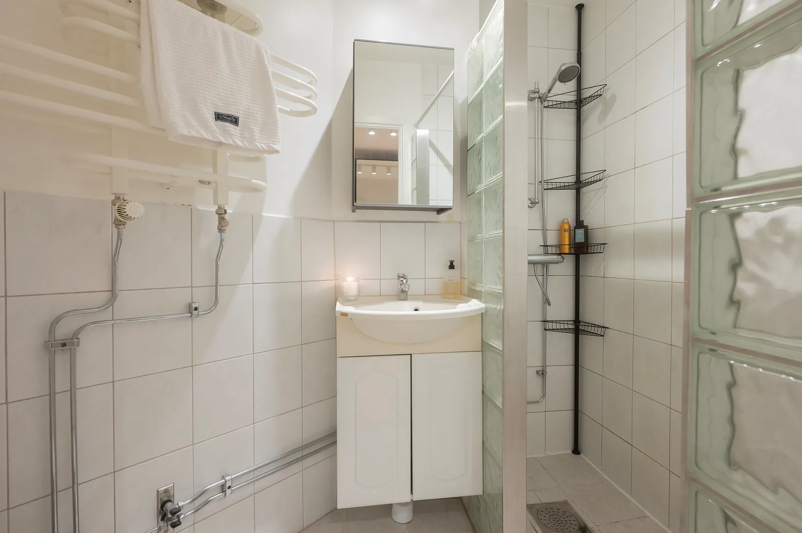 Bostadsrätt, Rådsvägen 7D, Centrala Huddinge - Kvarnbergsplan, Huddinge