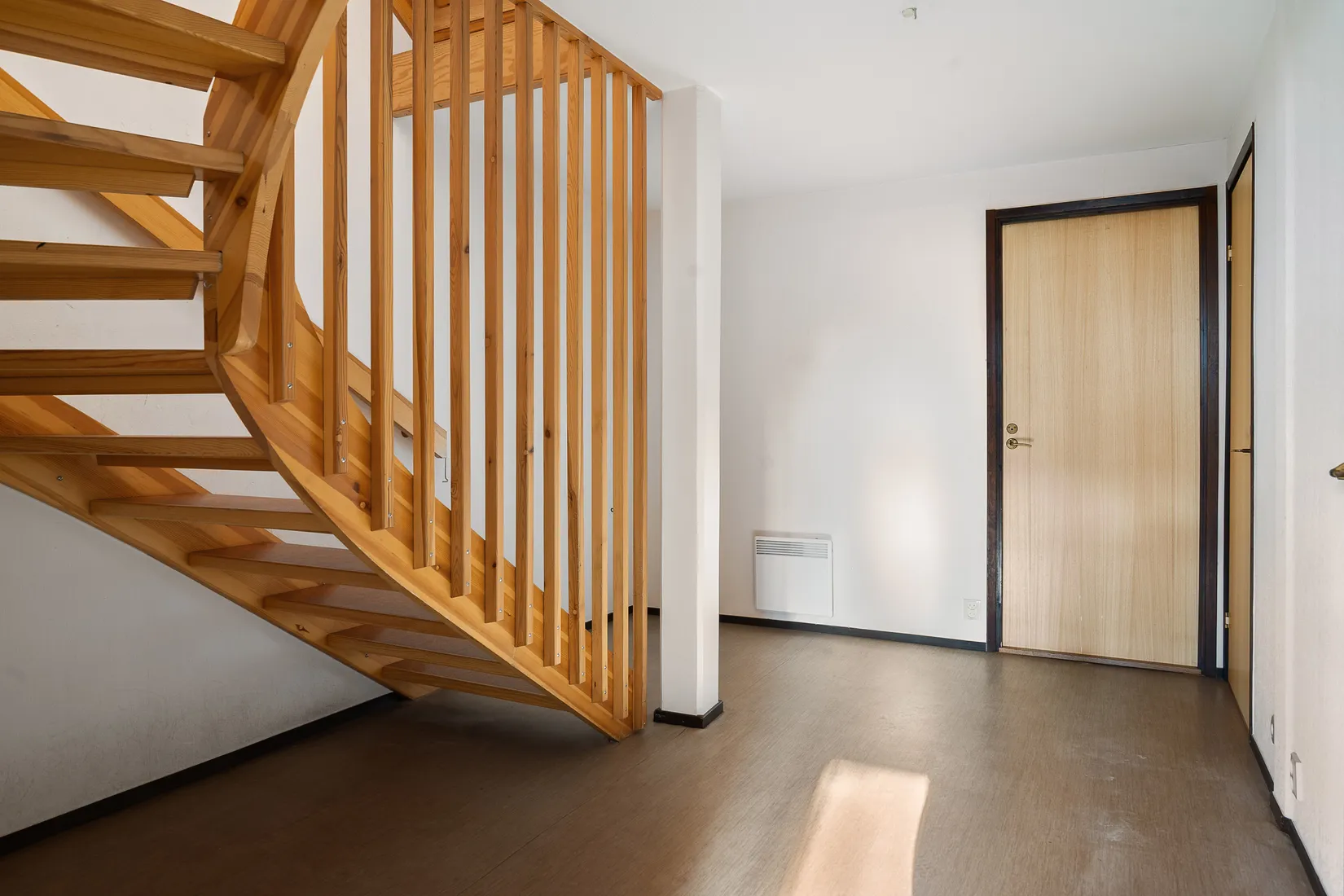 Villa, Östra Kyrkogatan 47, Öster, Nyköping