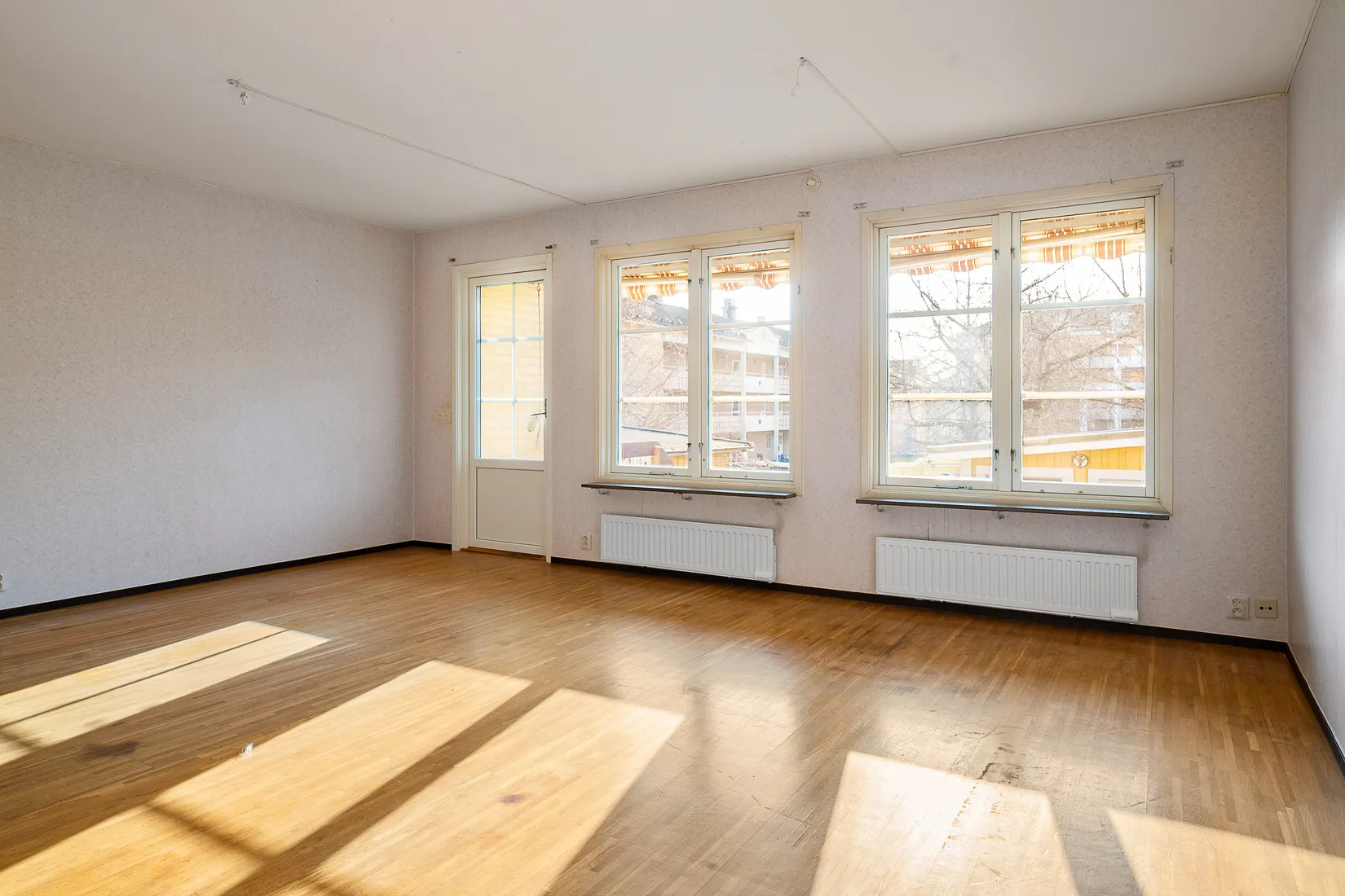 Villa, Östra Kyrkogatan 47, Öster, Nyköping