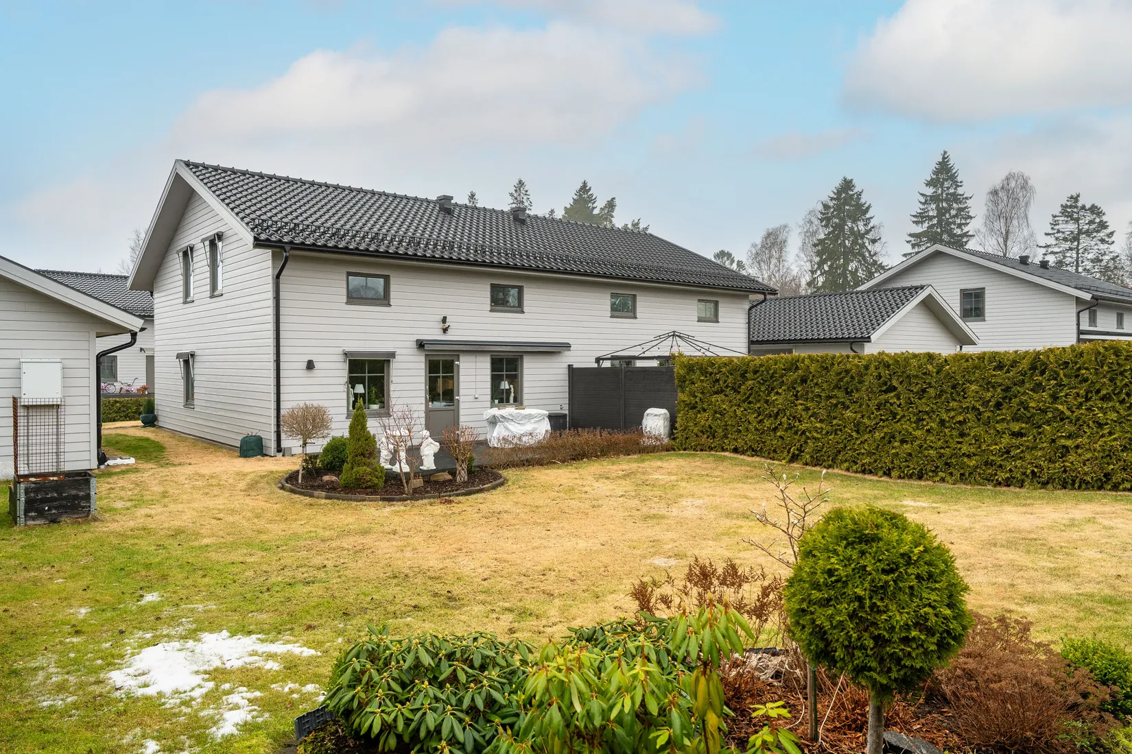 Bostadsrätt, Västra Rosenlundsvägen 40, Lövnäs, Hammarö