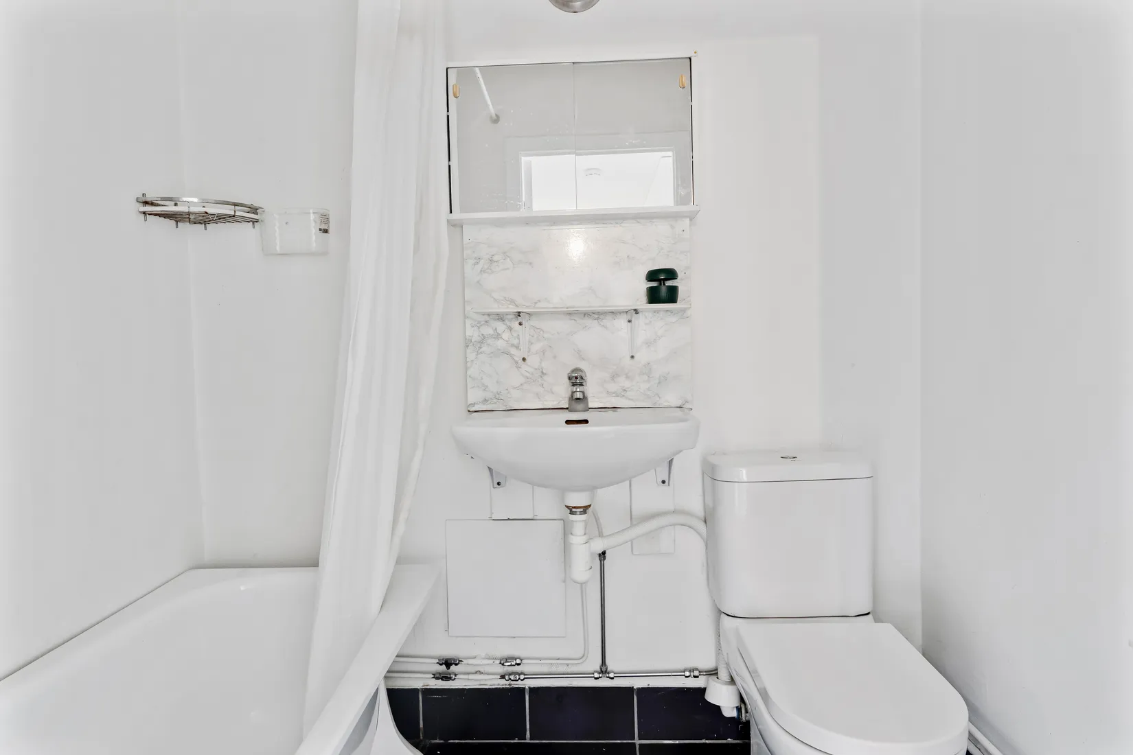 Bostadsrätt, Domarebacken 12 3tr, Alby - Norsborg, Botkyrka