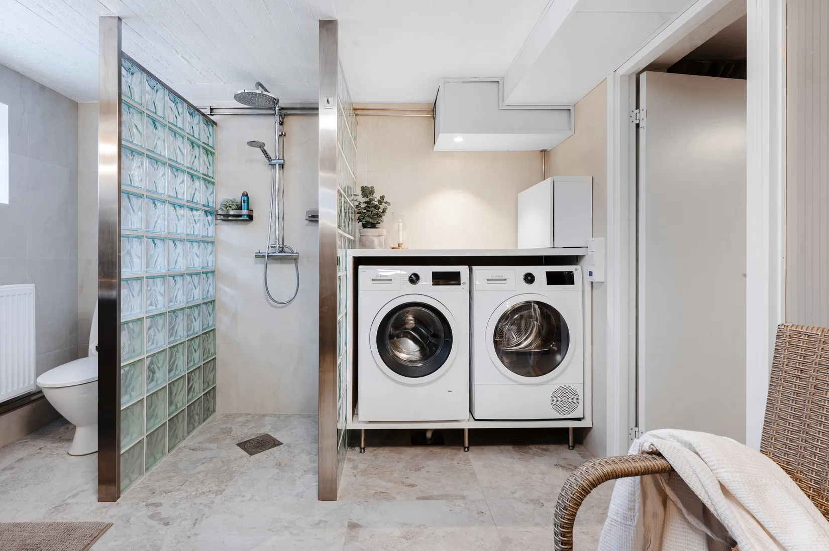 Bostadsrätt, Radhus, Löjtnantsvägen 9 H, Olsbacka, Gävle